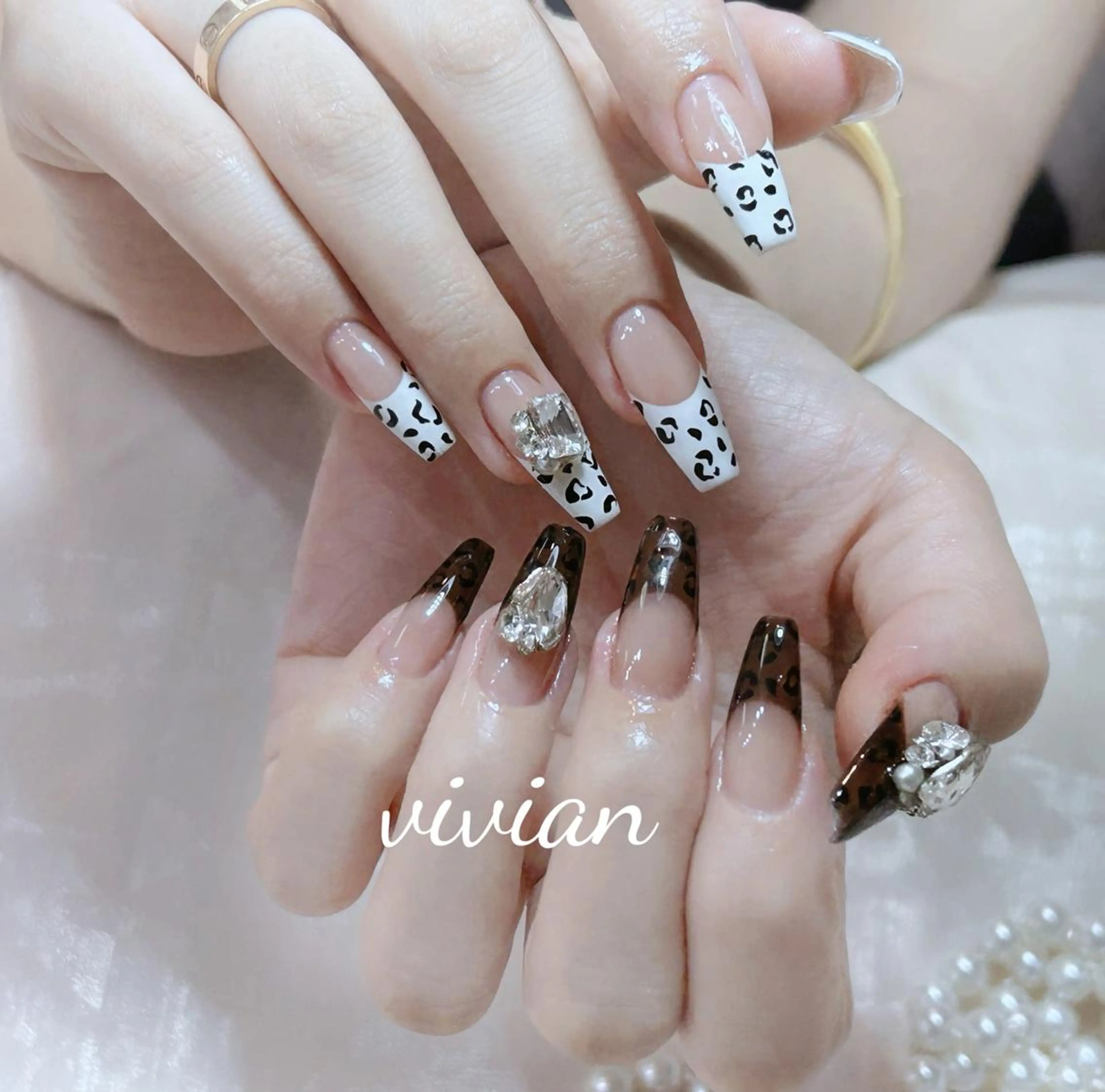 ネイル VIVIAN リサのネイルデザイン