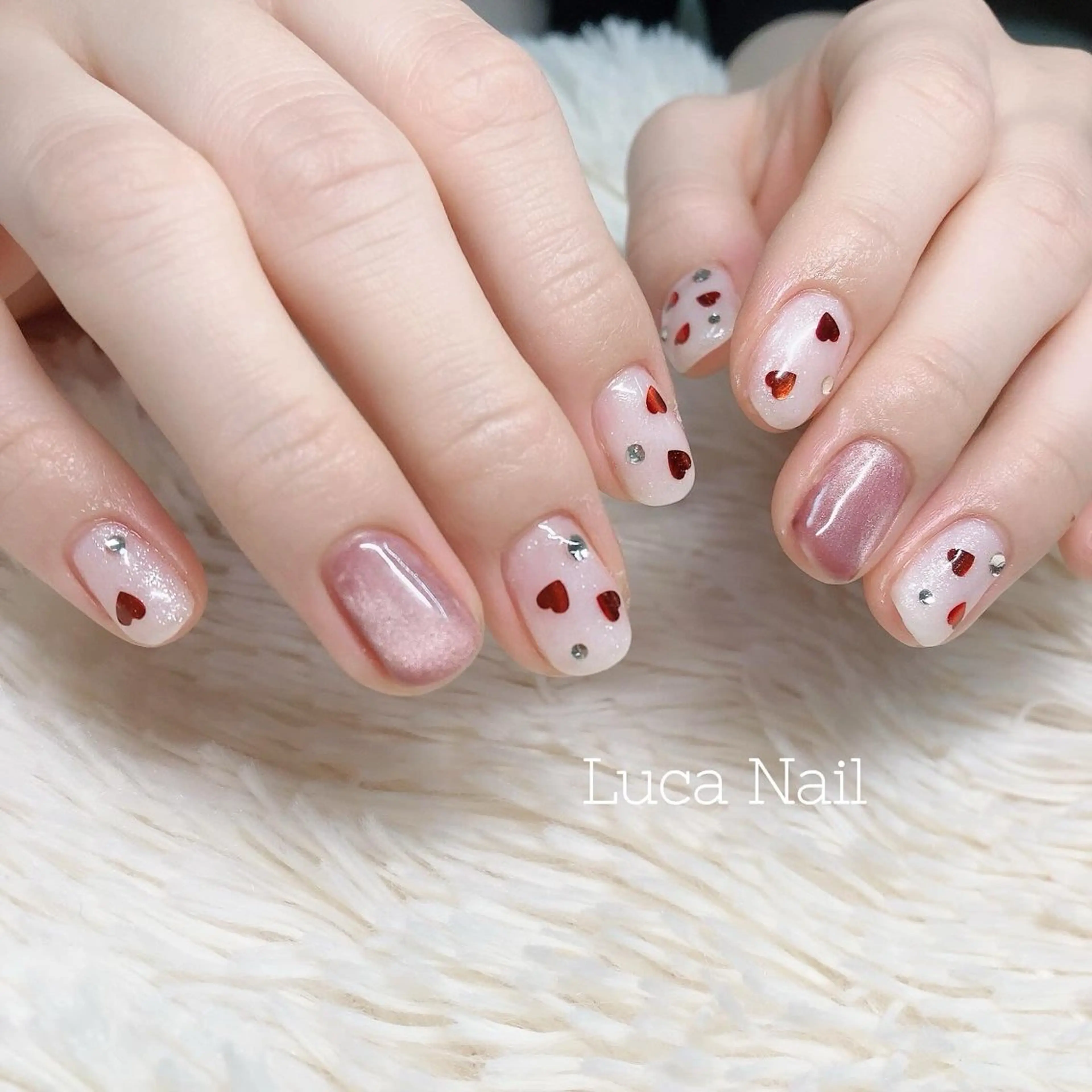 ネイル ハート シンプルネイル バレンタイン ハンドネイル ハンドケア Luca  Nail所属・Luca Nail 🌼yu-kaのネイルデザイン