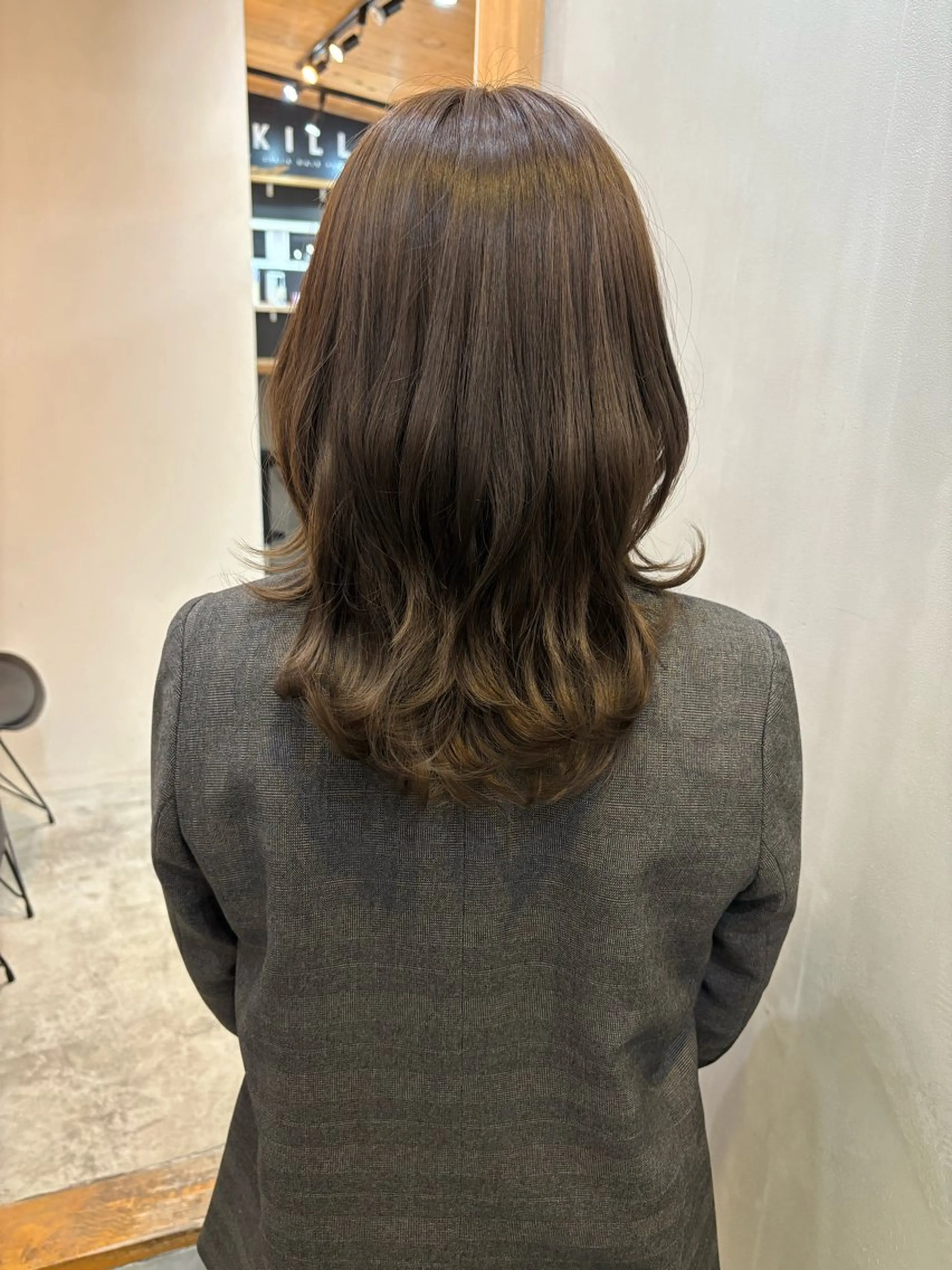 ミディアム カラー ヘアカラー 🫐寒色系カラー 🫐ヤマナカリリカのヘアスタイル