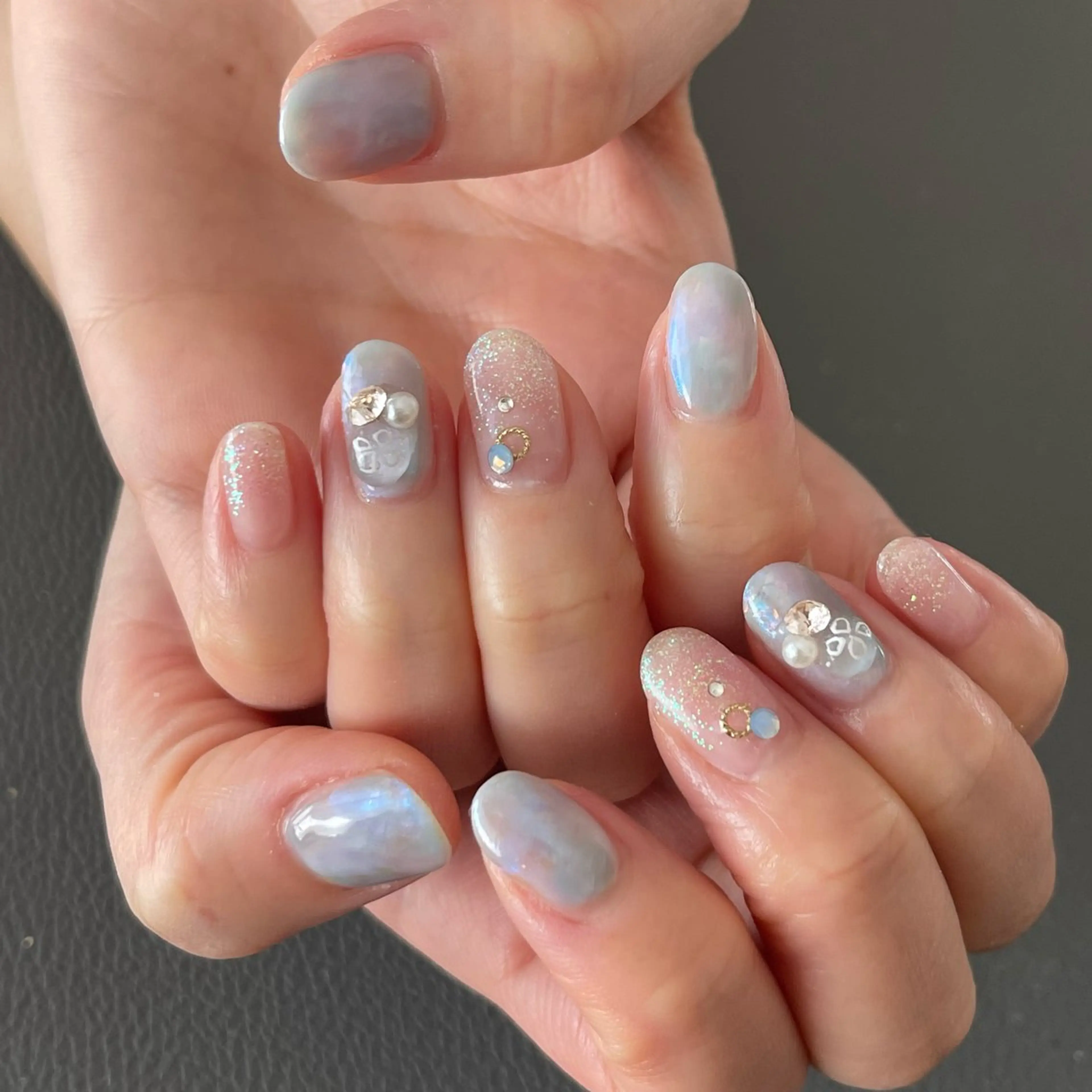 ネイル ニュアンスネイル Luccica nailのネイルデザイン