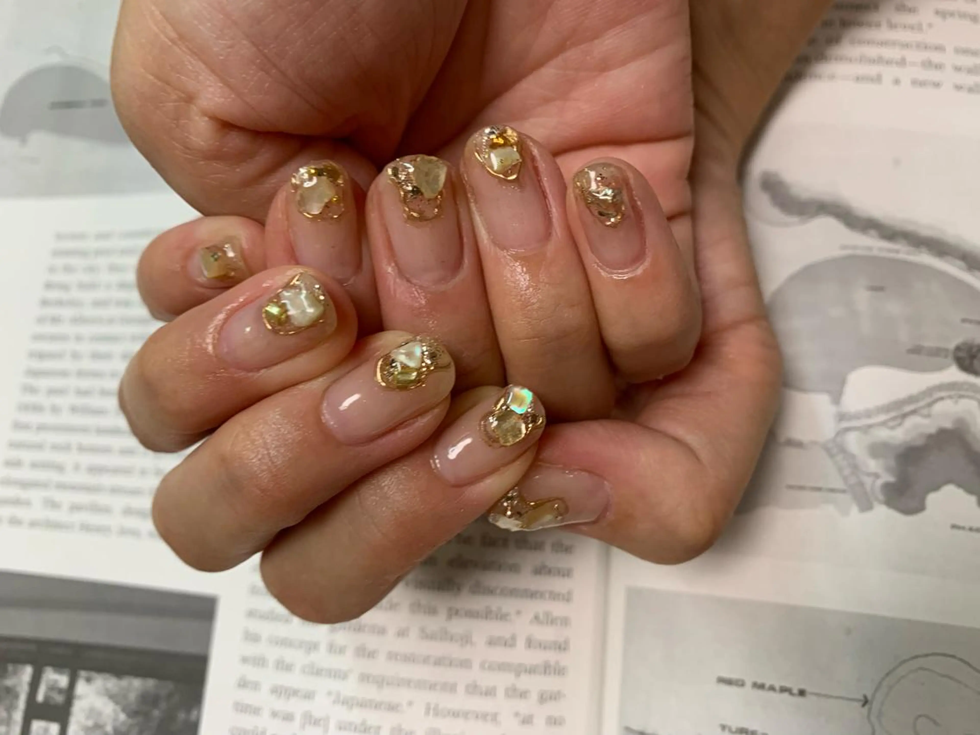 ネイル ハンドネイル eiju .のネイルデザイン