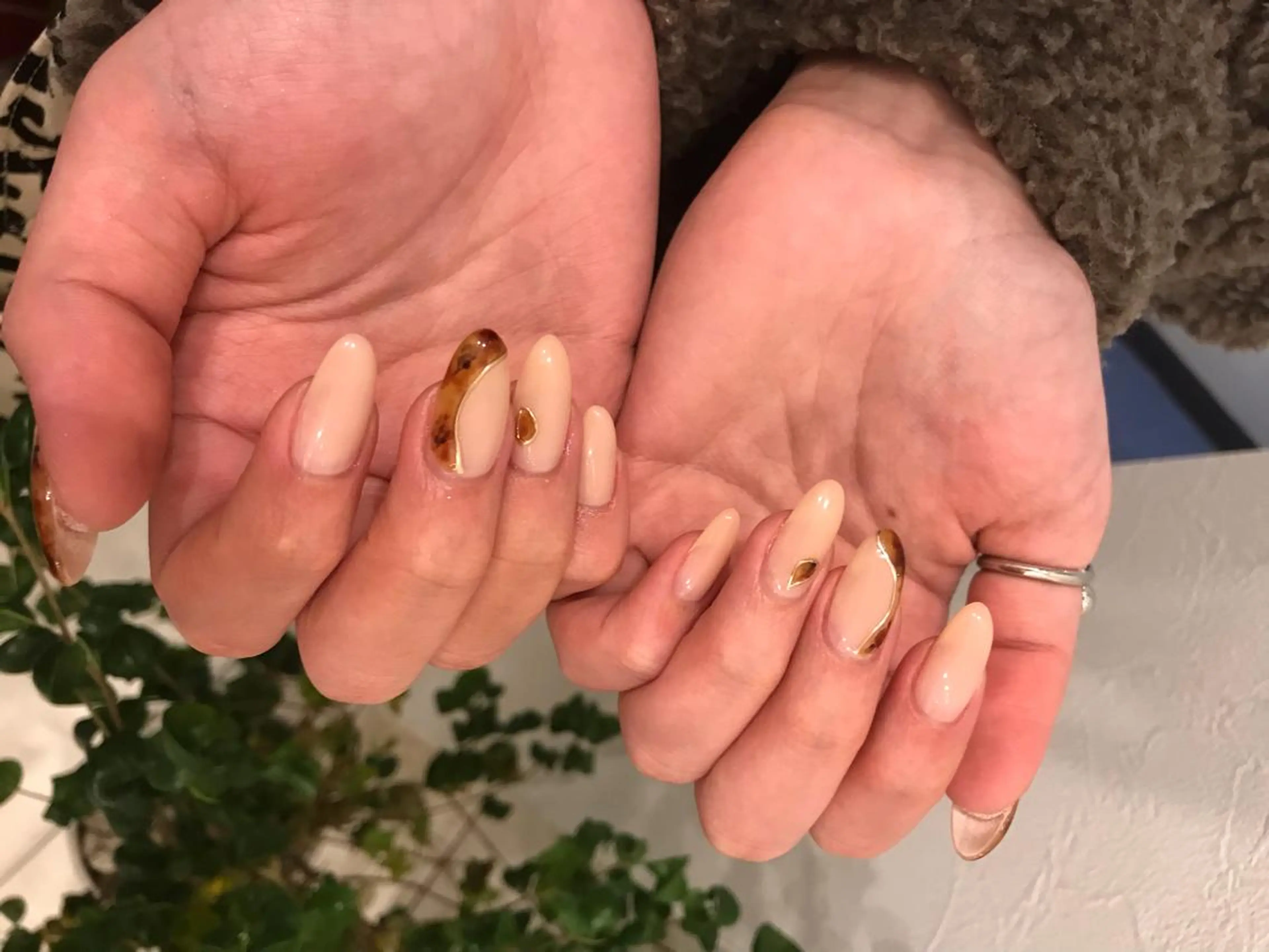 ネイル nail salon　Natural Cure所属・平井 彩香のネイルデザイン
