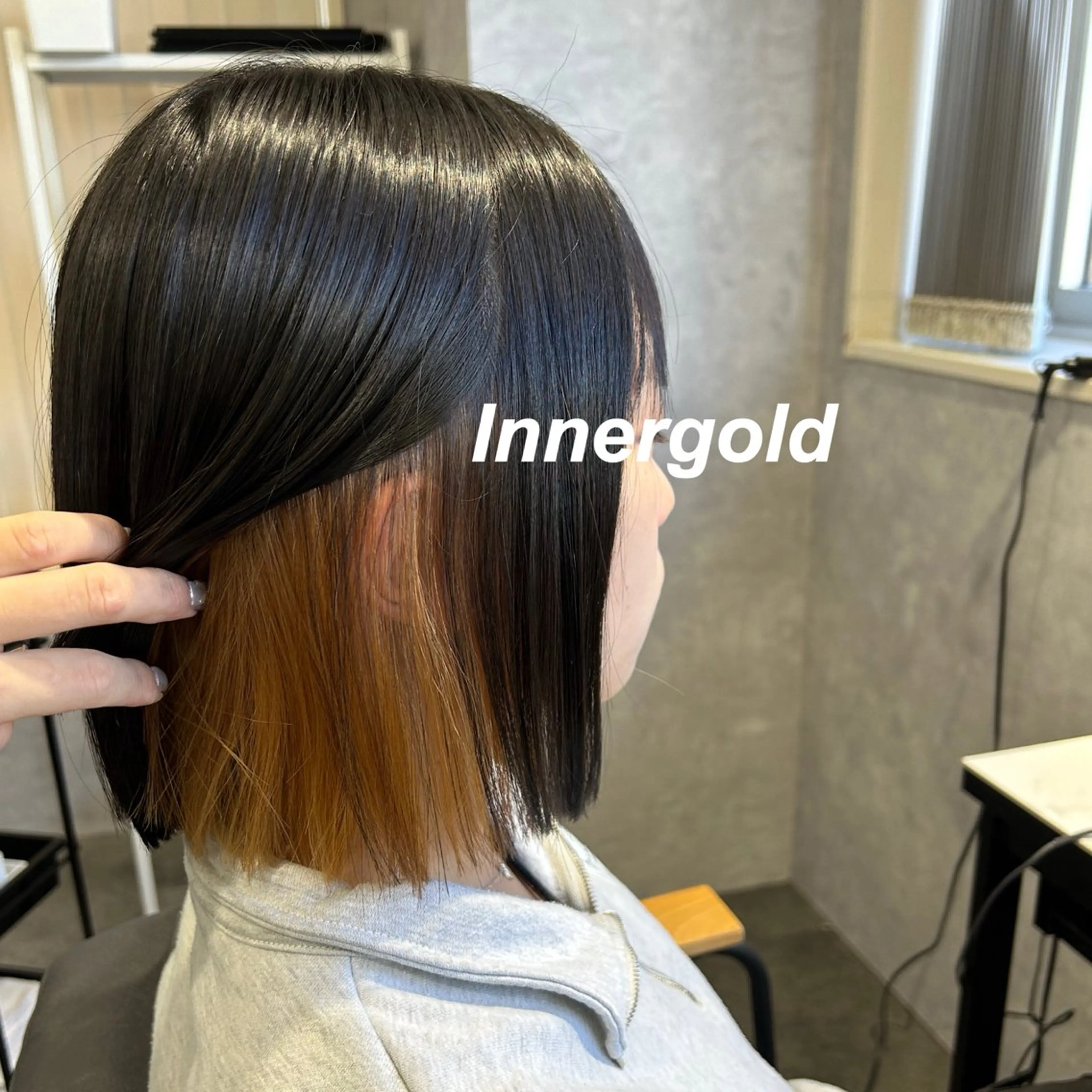 ミディアム カラー 切りっぱなしボブ ブロンド ボブ カット ヘアカラー プルエクステ/インナ ーカラー🦊はるなのヘアスタイル
