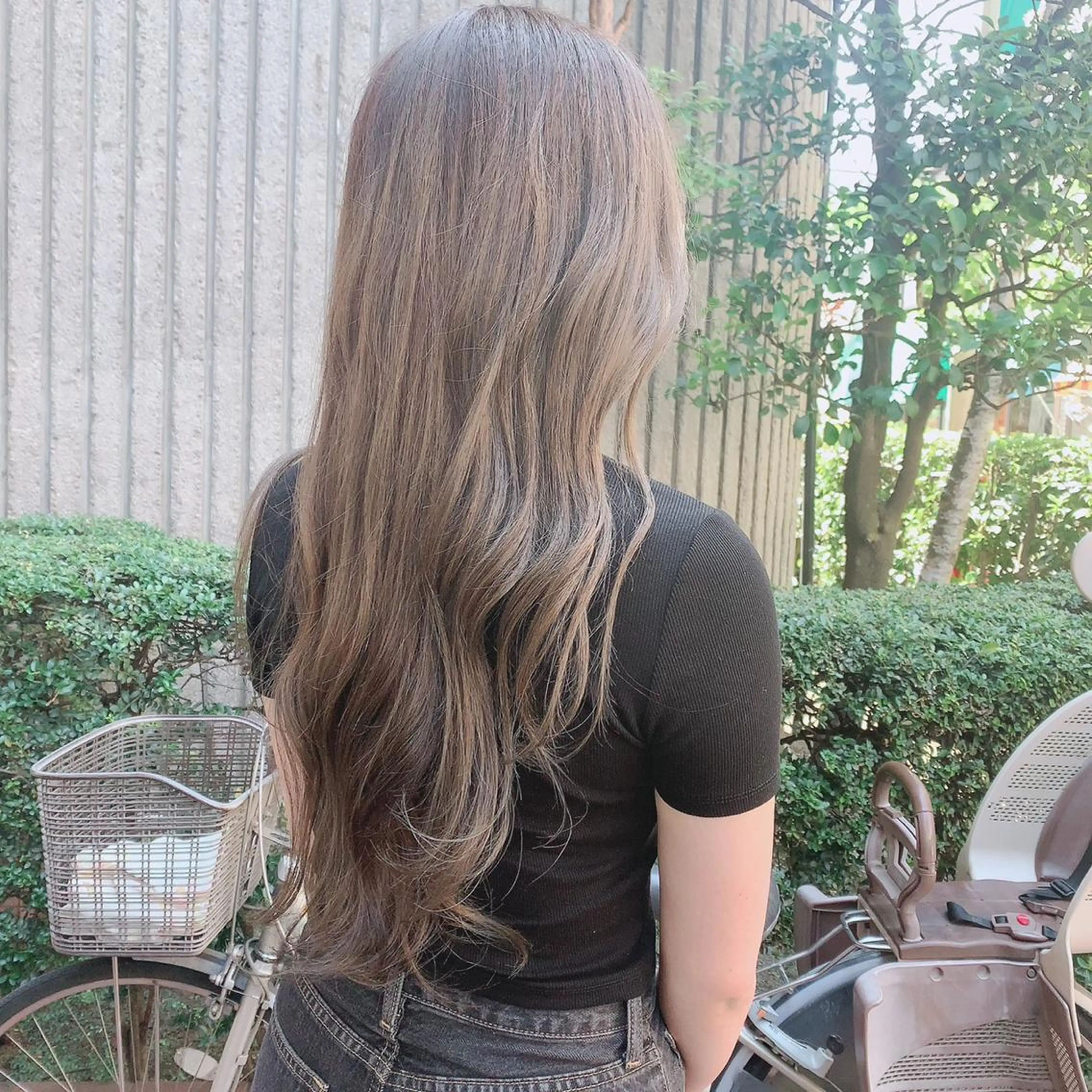 カラー ベージュカラー ブリーチ ⚡️学芸大学 川上拓真⚡️のヘアスタイル