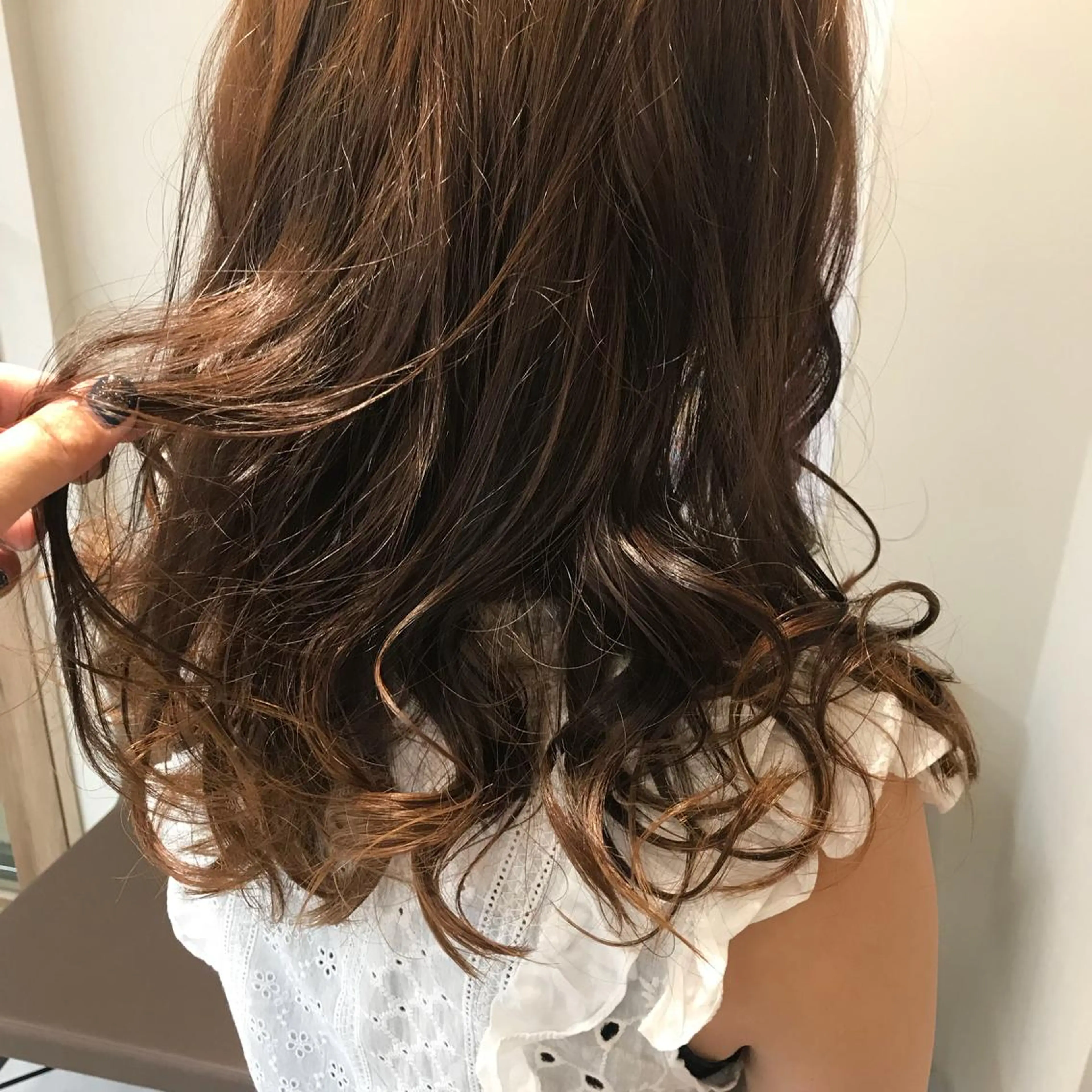 セミロング ヘアカラー 👑満足度1000% 重村 春奈👑のヘアスタイル