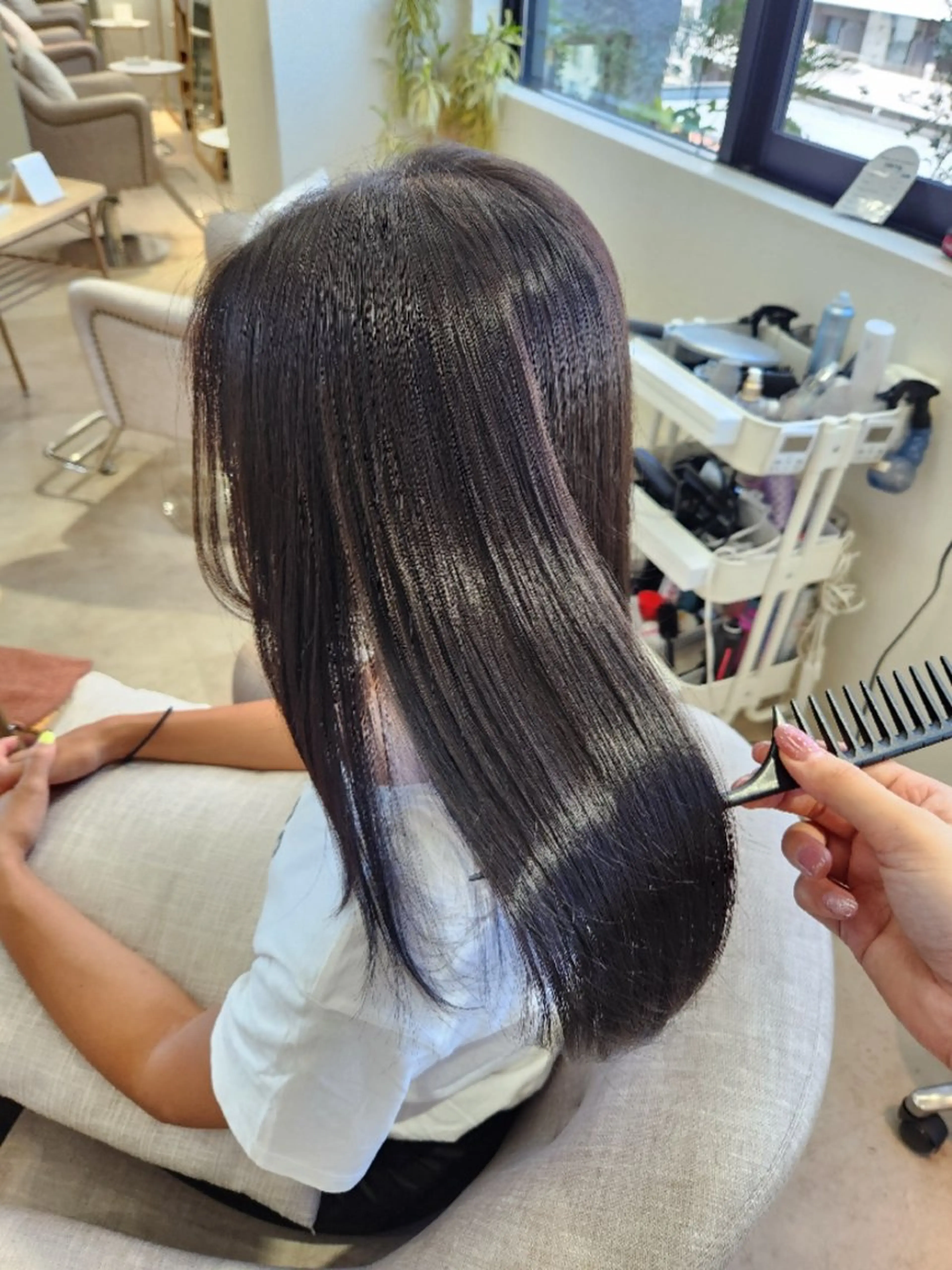 セミロング カラー トリートメント ヘアカラー トリートメント 【縮毛矯正/髪質改善 カラー】yumiのヘアスタイル