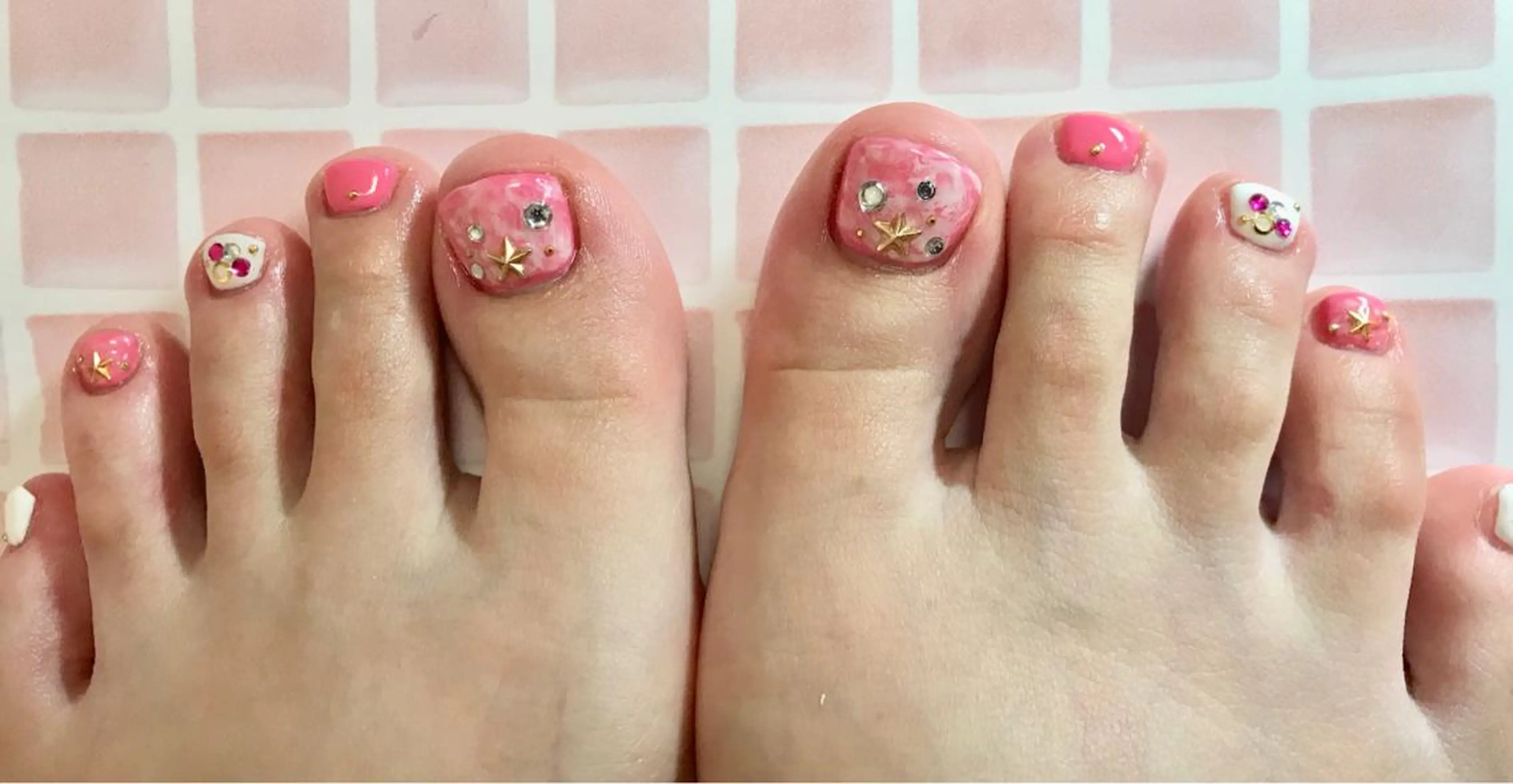 ネイル フットネイル 大理石ネイル(マーブル) nico.nico.mark NAIL所属・小林 梓のエステ・リラクイメージ