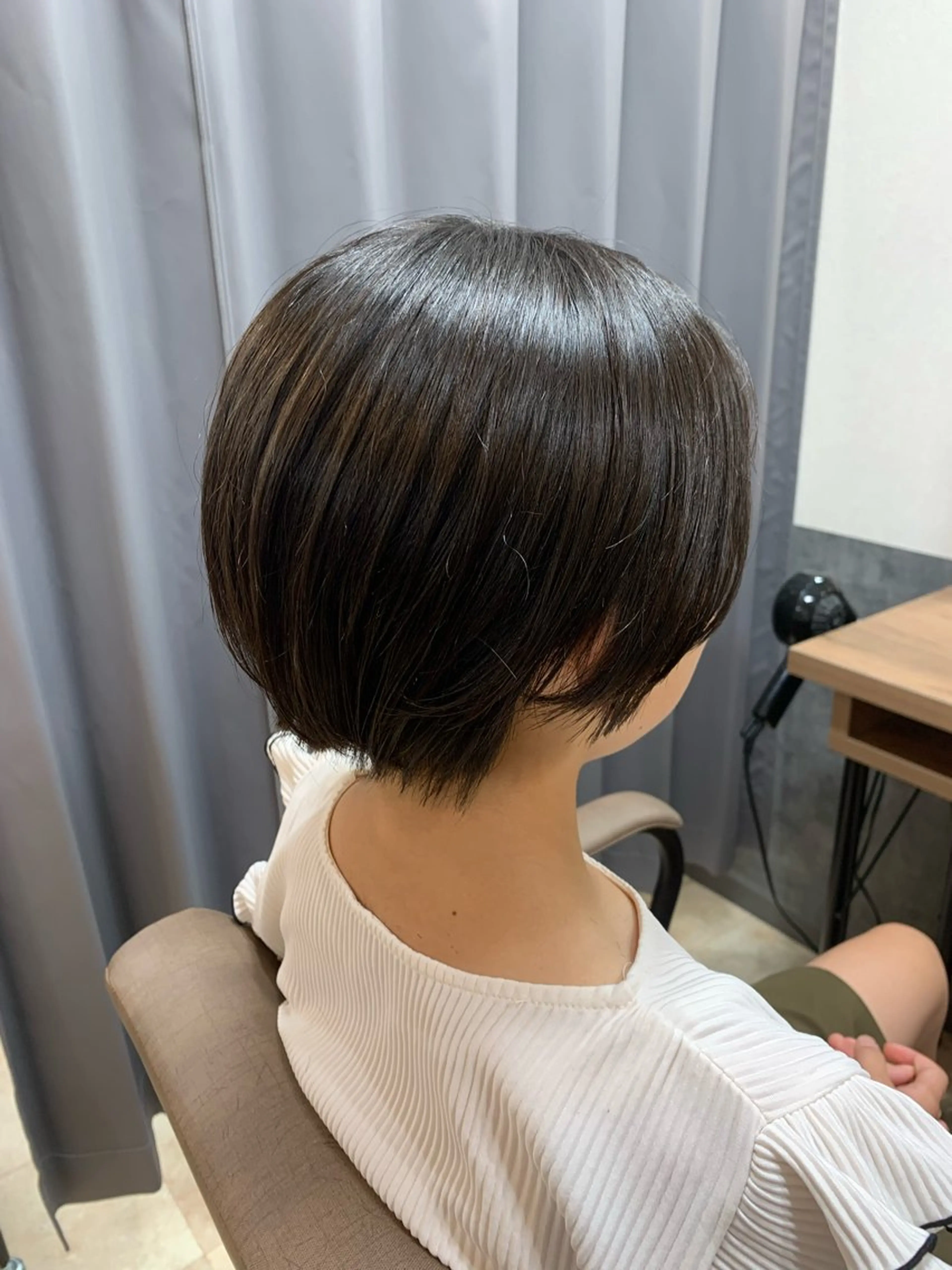 ショート ショートヘア 赤坂 有季のヘアスタイル