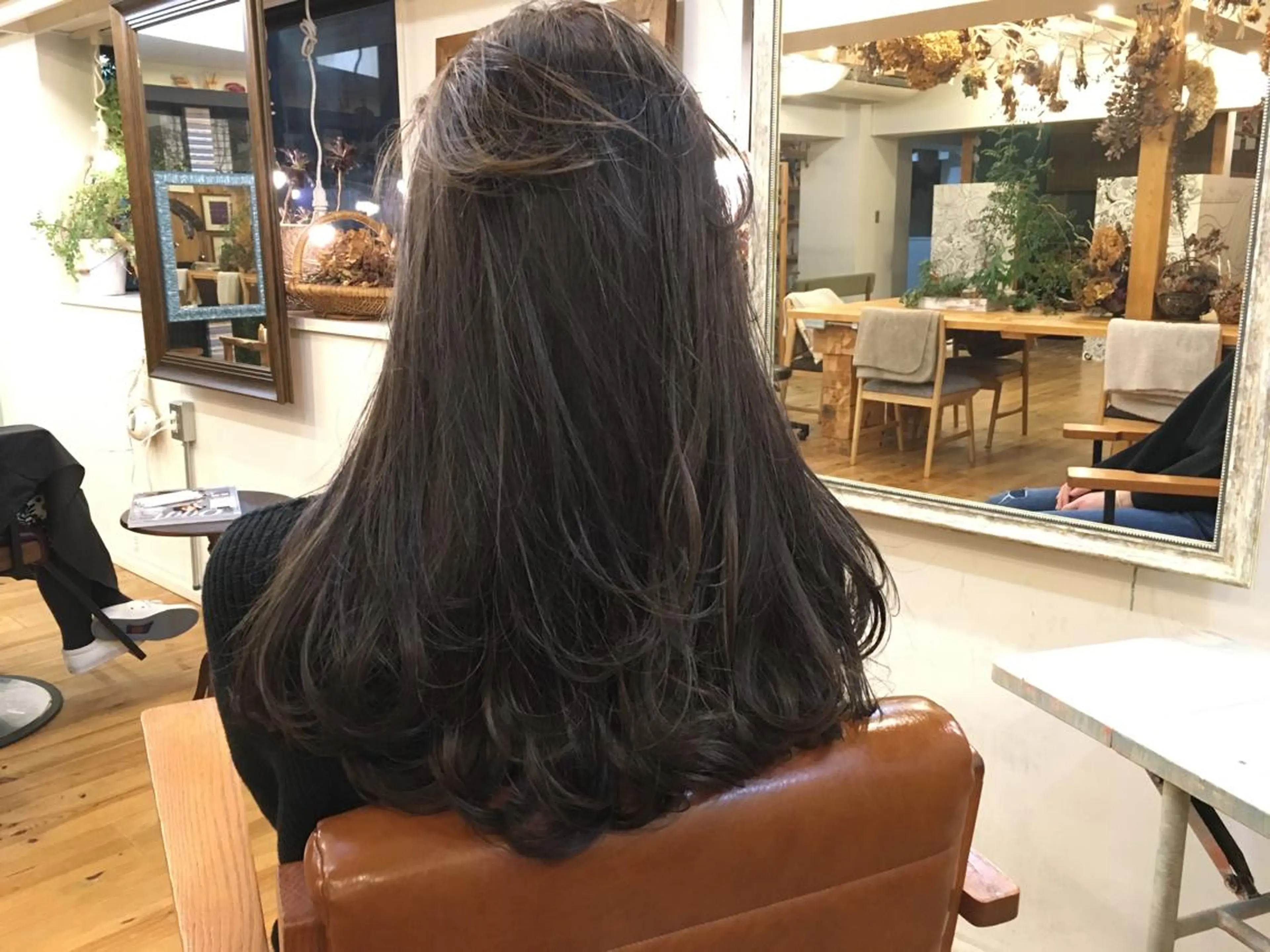セミロング ロング カラー ヘアアレンジ ケアブリーチ白髪染め TAKUMIのヘアスタイル