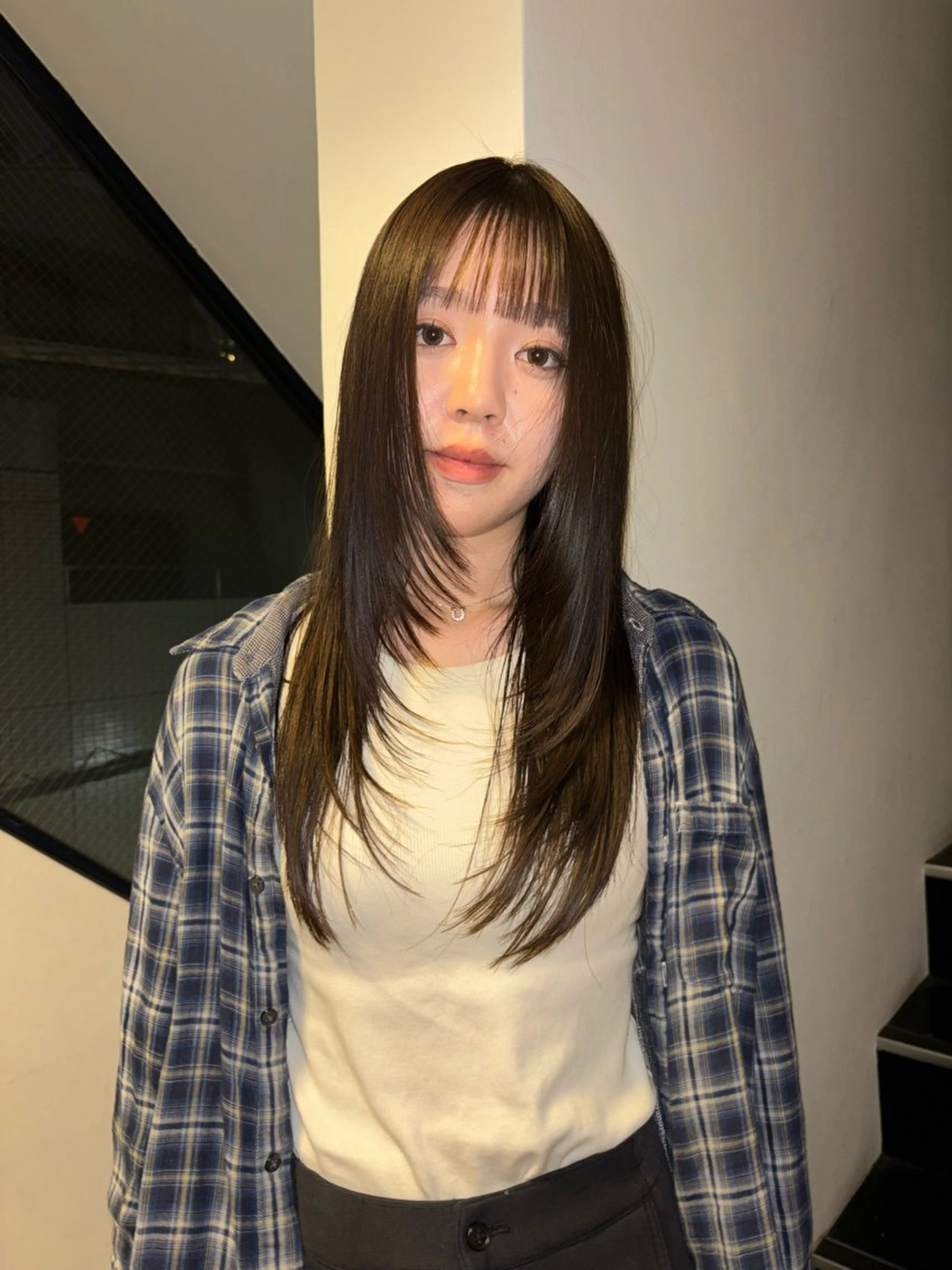 ロング カラー カット ファッションに 溶け込むstyleのヘアスタイル