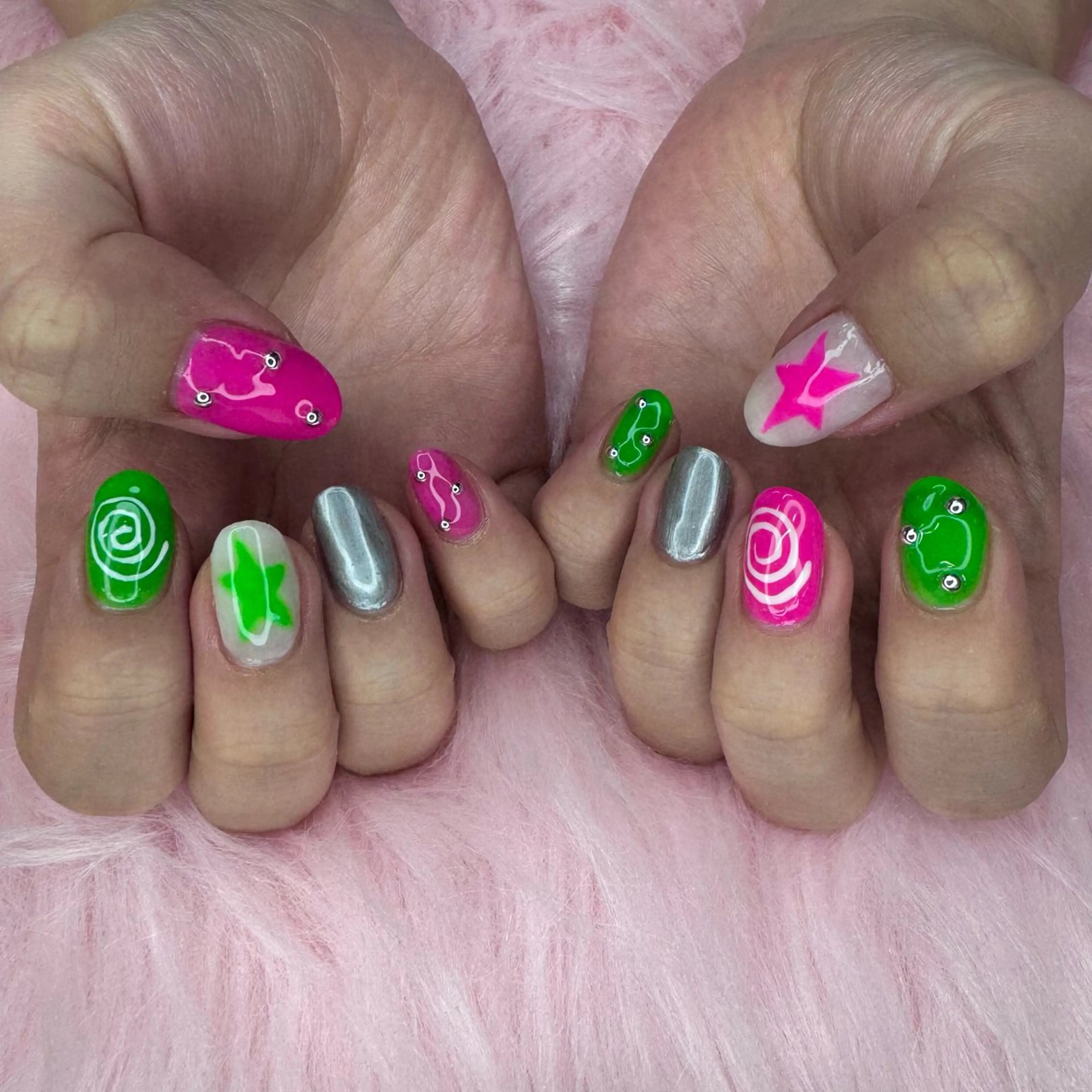 ネイル nail spaß所属・WAKALU .のネイルデザイン