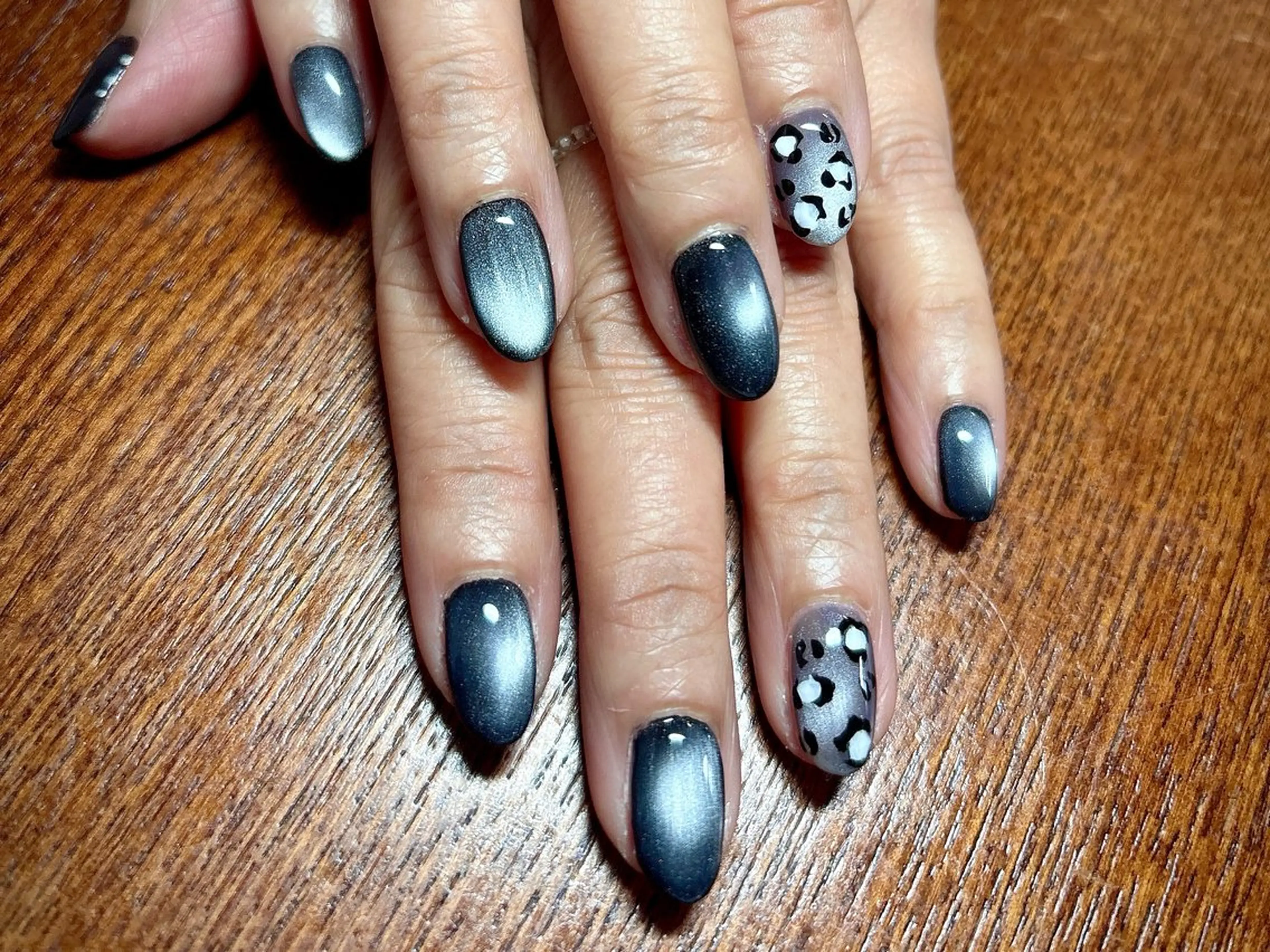 ネイル BURGUNDY uchikoshiのネイルデザイン