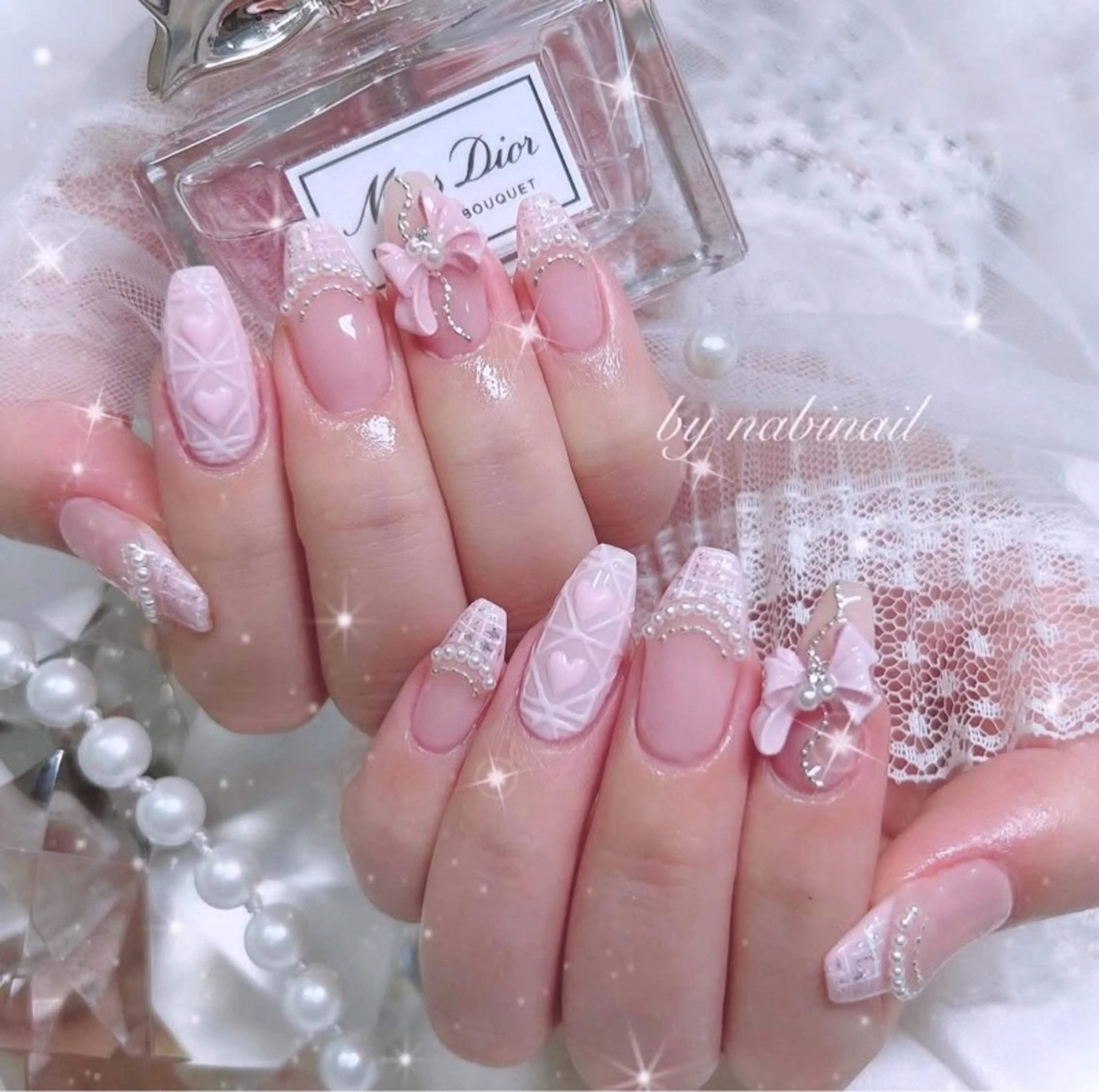 ネイル フレンチネイル ジェルネイル ガラスフレンチ ハロウィン ハート ハンドネイル H.baby Nail Salonのネイルデザイン