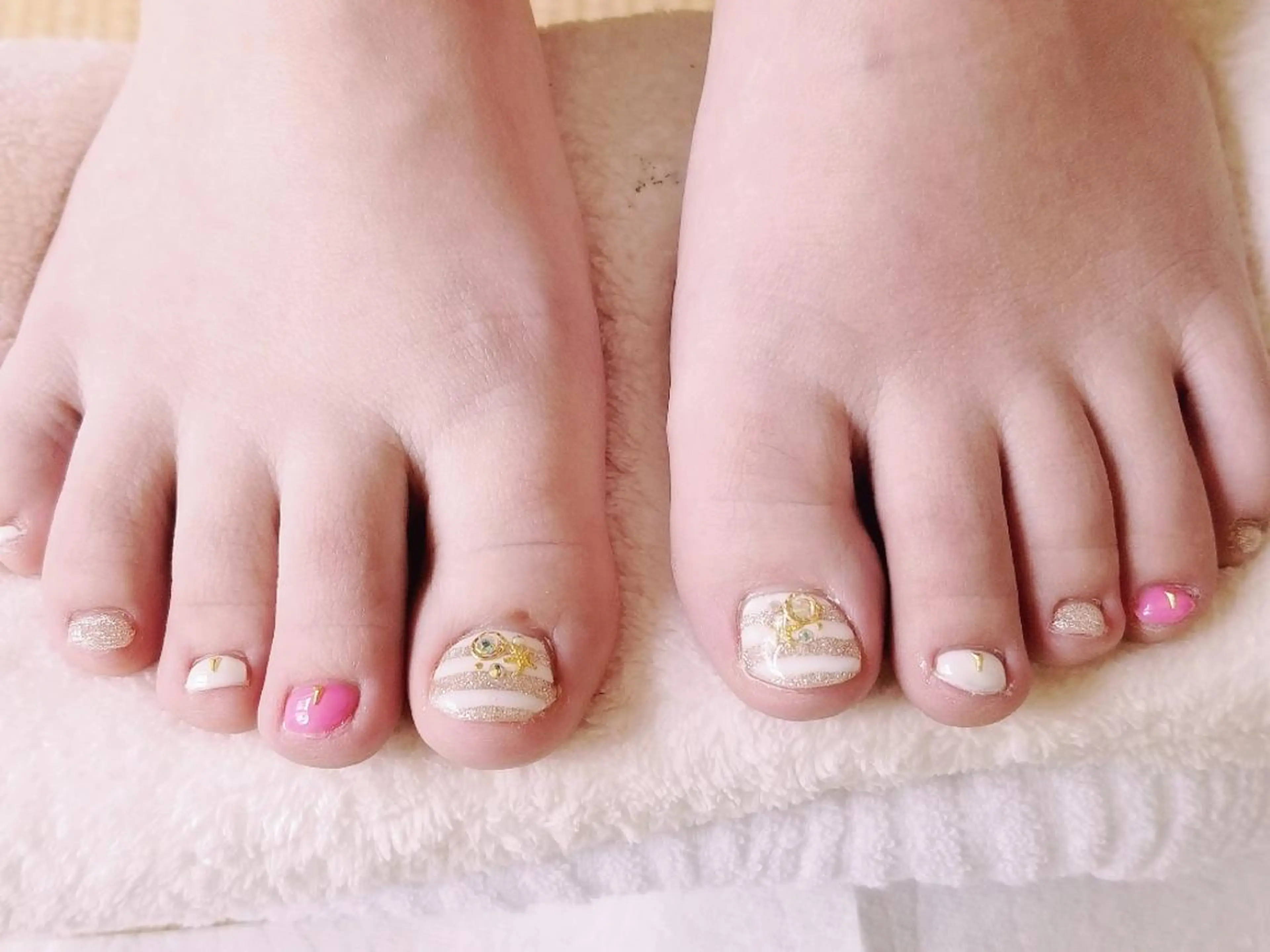 ネイル ボーダー フットネイル 夏ネイル ハンドネイル フットネイル trees_ nailのネイルデザイン