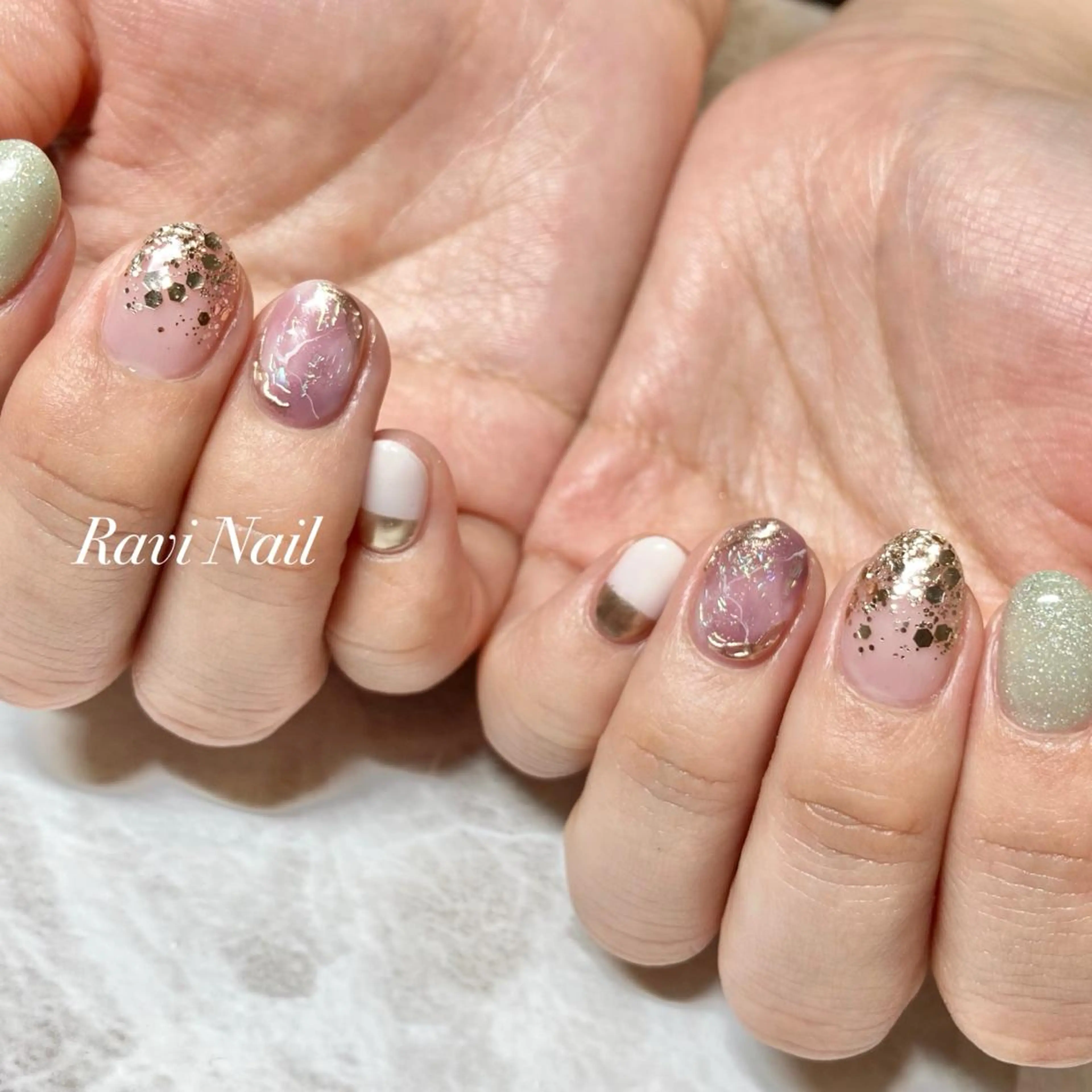 ネイル ハンドネイル U. Minakoのネイルデザイン