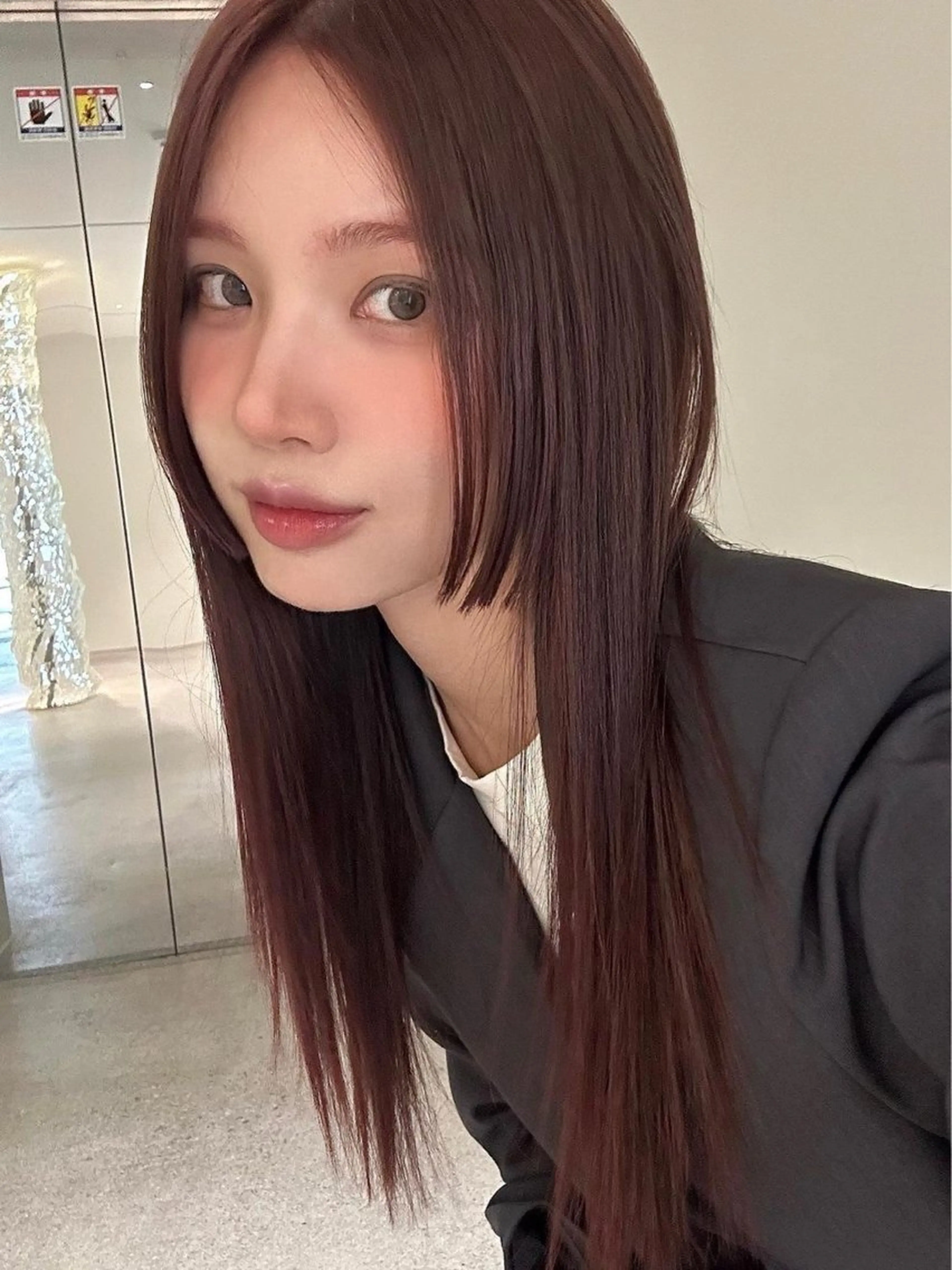 セミロング カラー SALOWIN浦和店所属・1日5名限定美容師 miwaのヘアスタイル