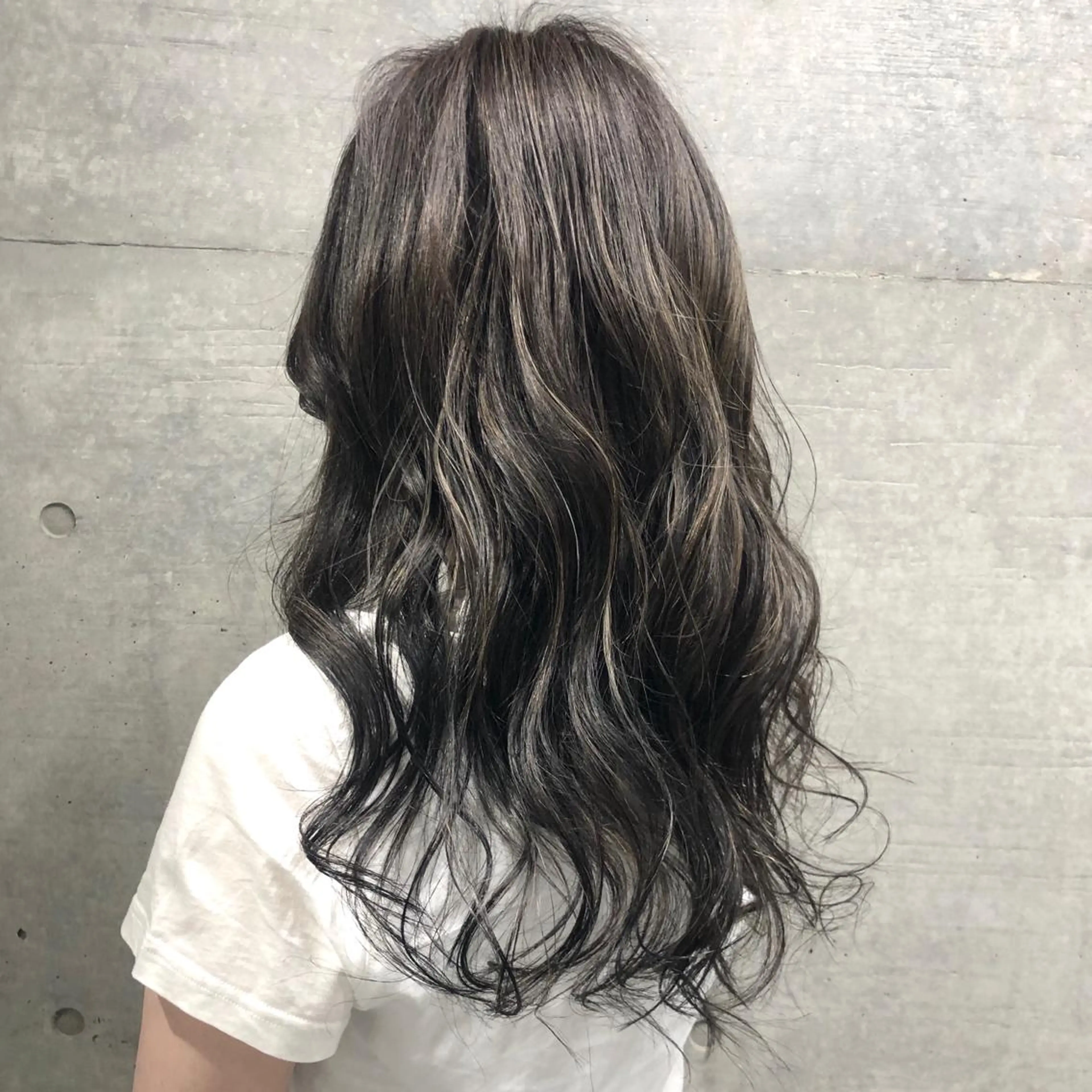 ロング カラー ハイライトカラー ハイライト GrandStory SHIBUYA所属・卒業式お呼ばれ🕊️ ヘアセット✴︎ミキのヘアスタイル