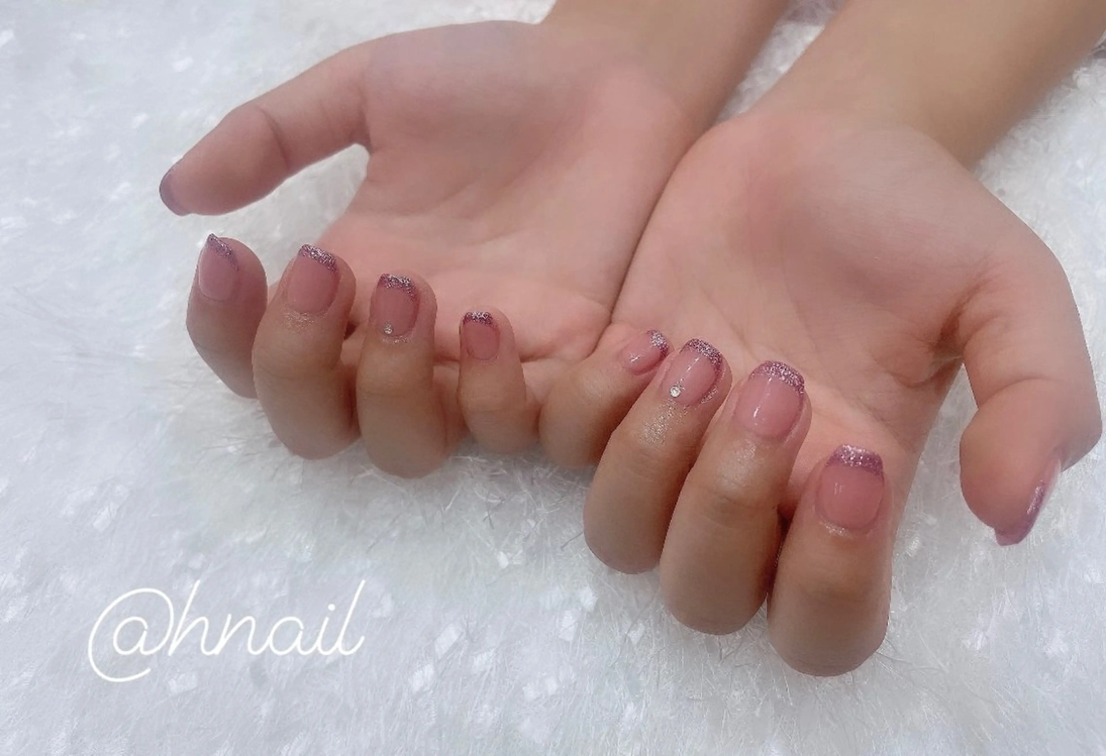 ネイル フレンチネイル ラメ(グリッター) ピンク Nakao Hitomiのネイルデザイン