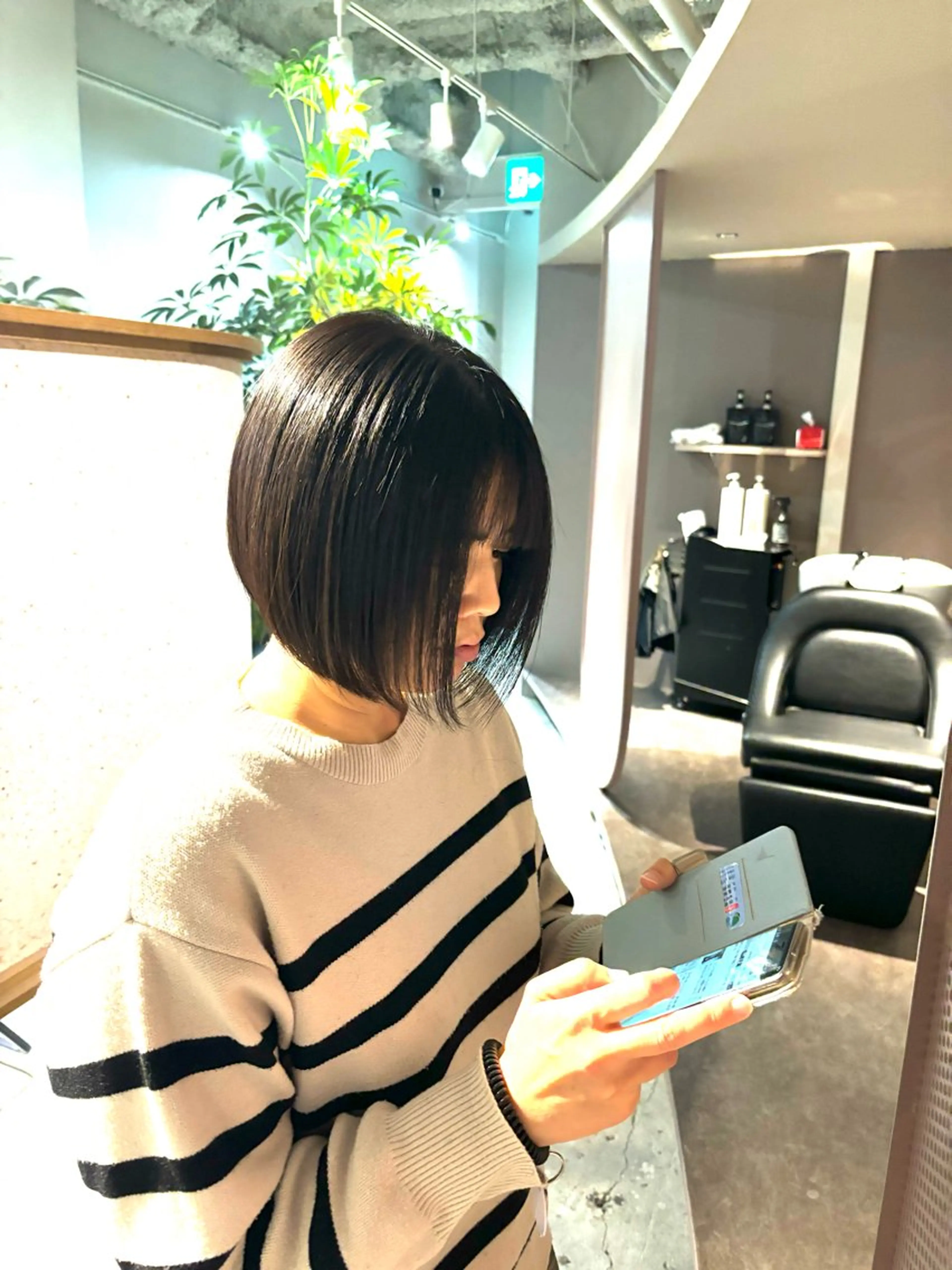 ショート 切りっぱなしボブ 前下がりボブ ボブ HARUKI  MINATO Japan広島紙屋町店所属・hmj紙屋町店 脊戸智志のヘアスタイル