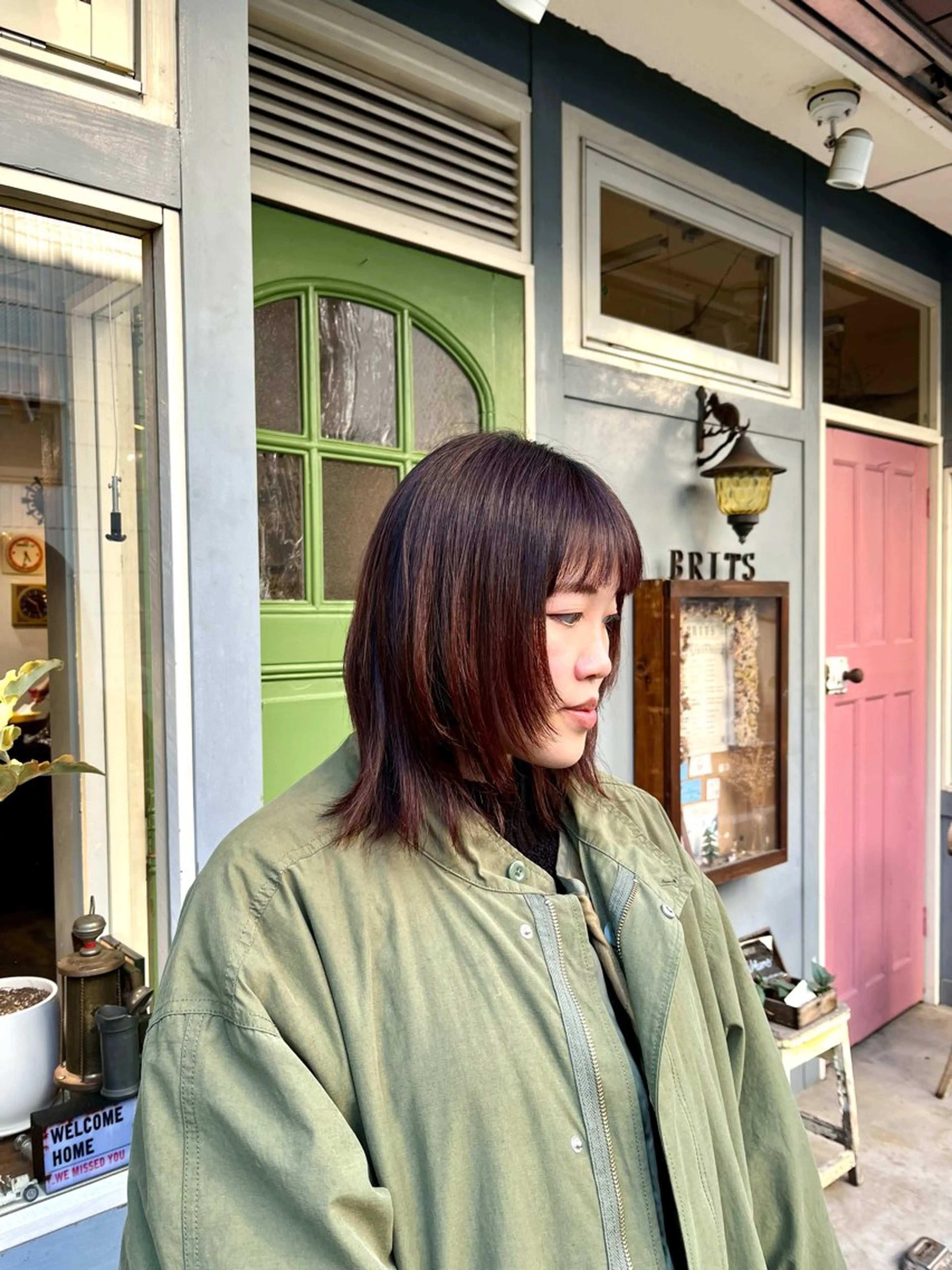 ミディアム カラー 顔周りカット レイヤーカット カット ヘアカラー トリートメント ヘッドスパ 抜け感パーマ/ 顔まわり/緒方椋のヘアスタイル