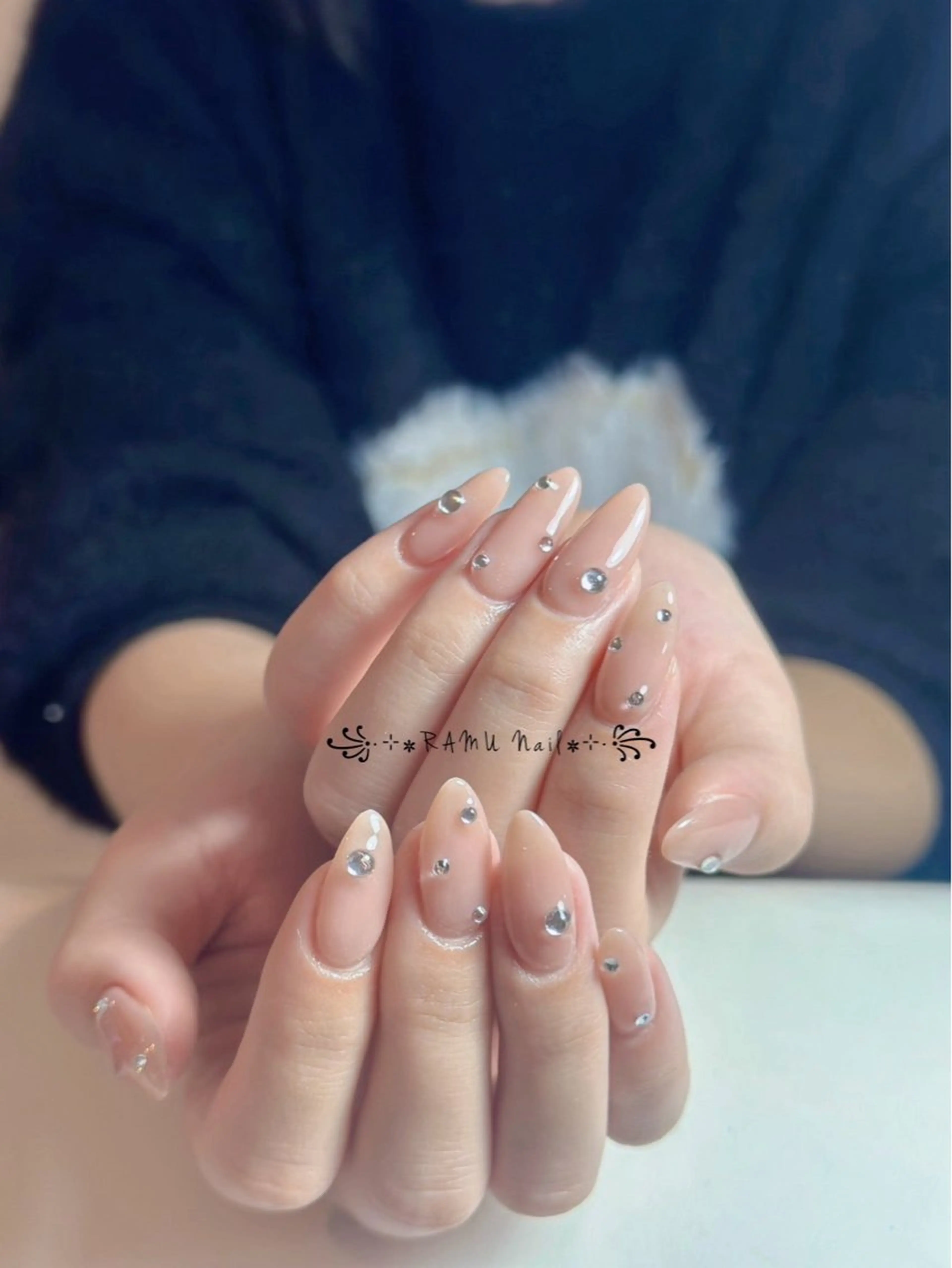 ネイル チークネイル フレンチネイル グラデーション キラキラネイル 韓国ネイル ハンドネイル RAMU_Nail 池袋店のネイルデザイン