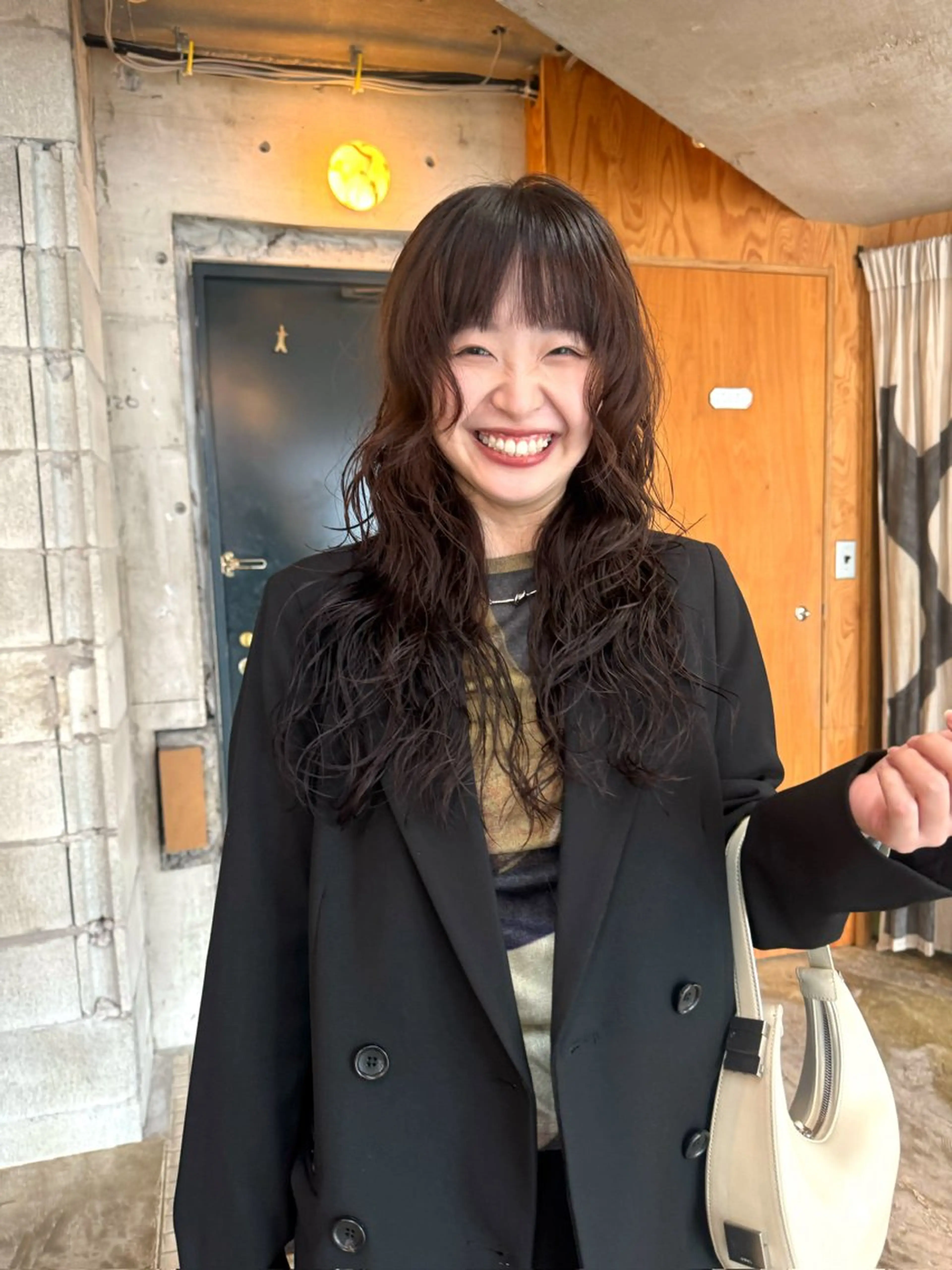 ロング カラー パーマ レイヤーカット ロング カット パーマ 🍈yurina パーマ🍈のヘアスタイル