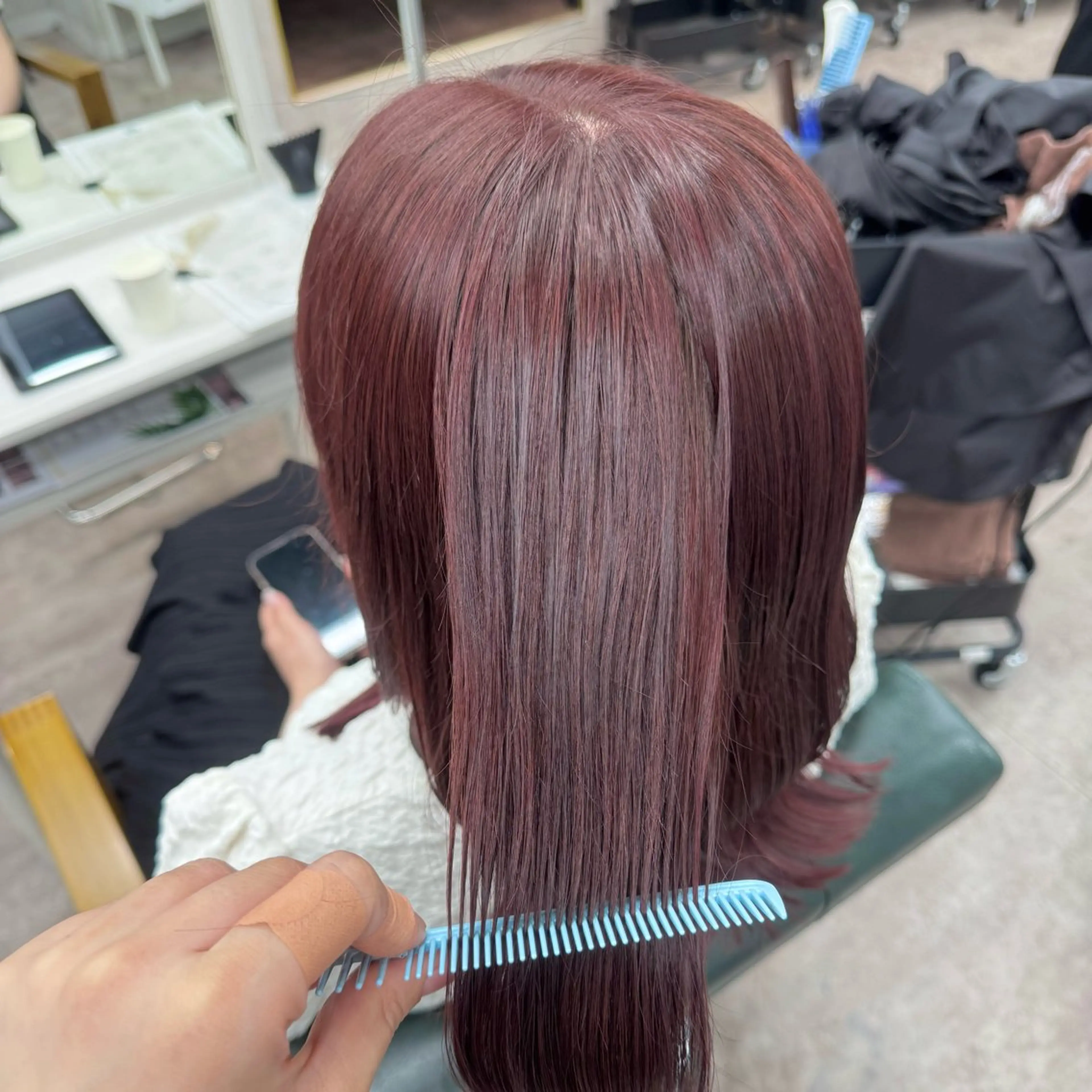 ミディアム カラー ヘアカラー トリートメント JUNSHIN🦋 ヘアセット／カラーのヘアスタイル
