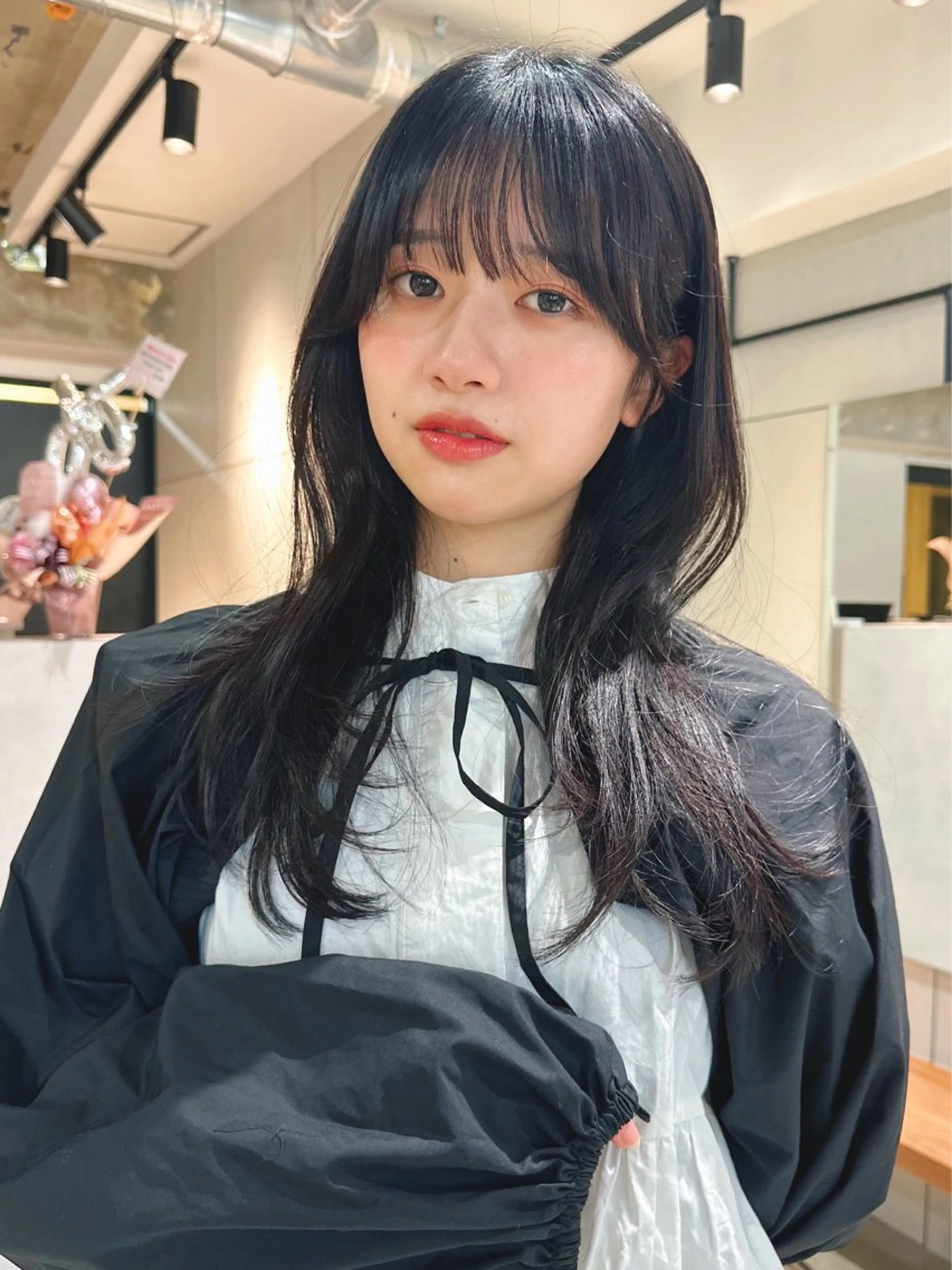 ロング カラー パーマ 🫧小顔×似合わせ× 透明感カラー🫧のヘアスタイル