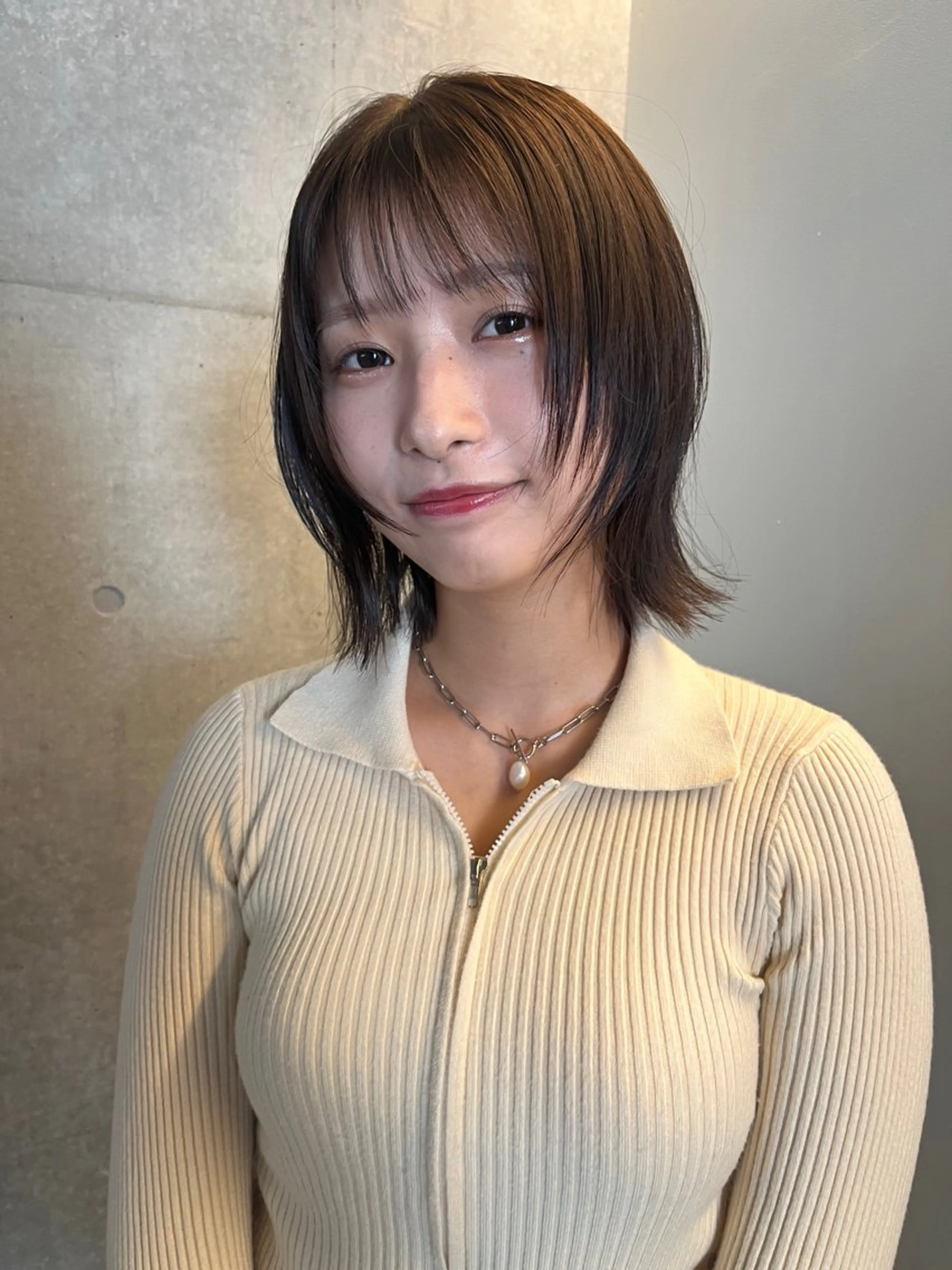 ミディアム ボブレイヤー ミディアムレイヤー ボブ ハッシュカット レイヤーカット カット レイヤーカット/ウル フ　chinatsuのヘアスタイル