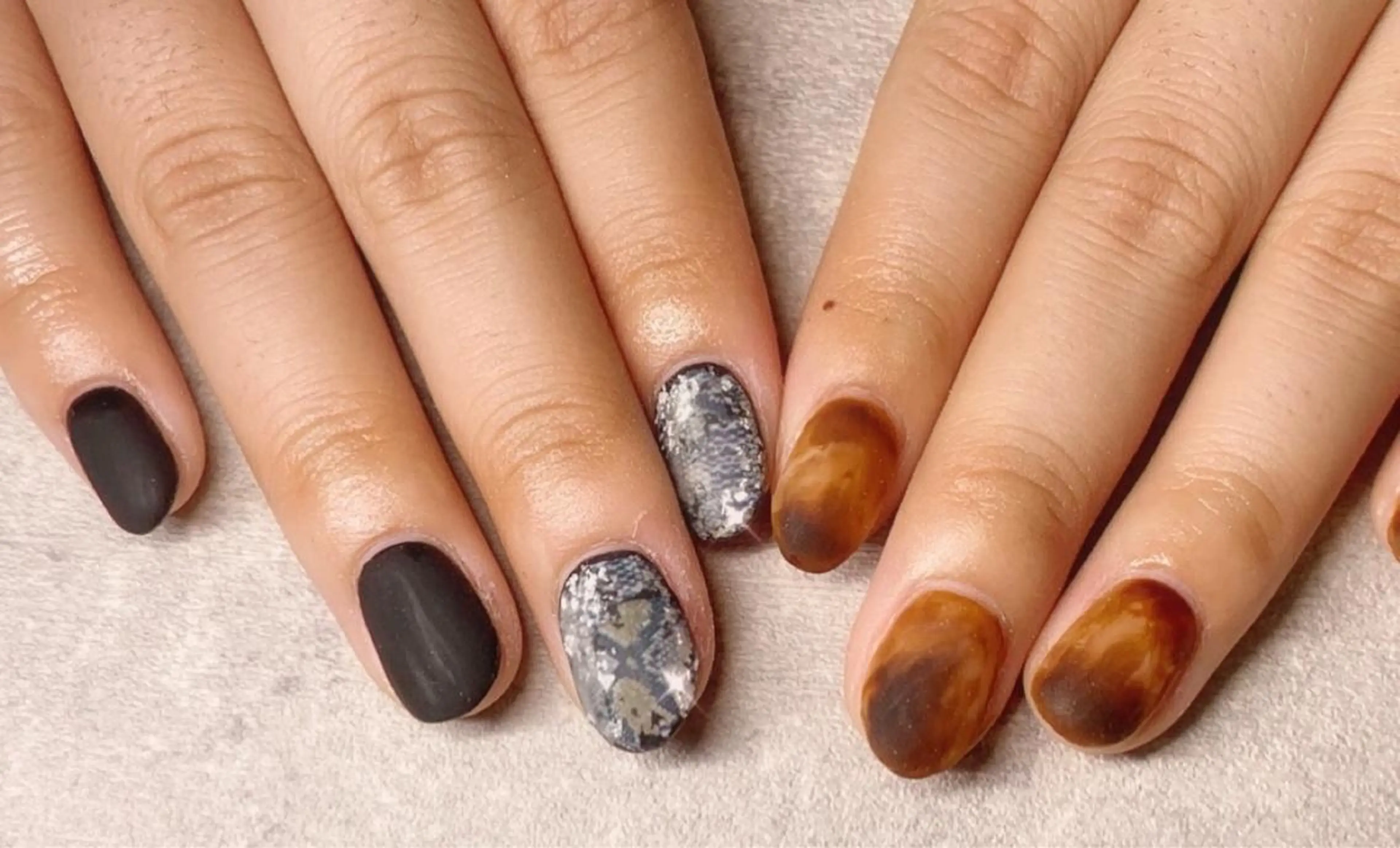 ネイル ハンドネイル フットネイル GULLIG söt GULLIGのネイルデザイン