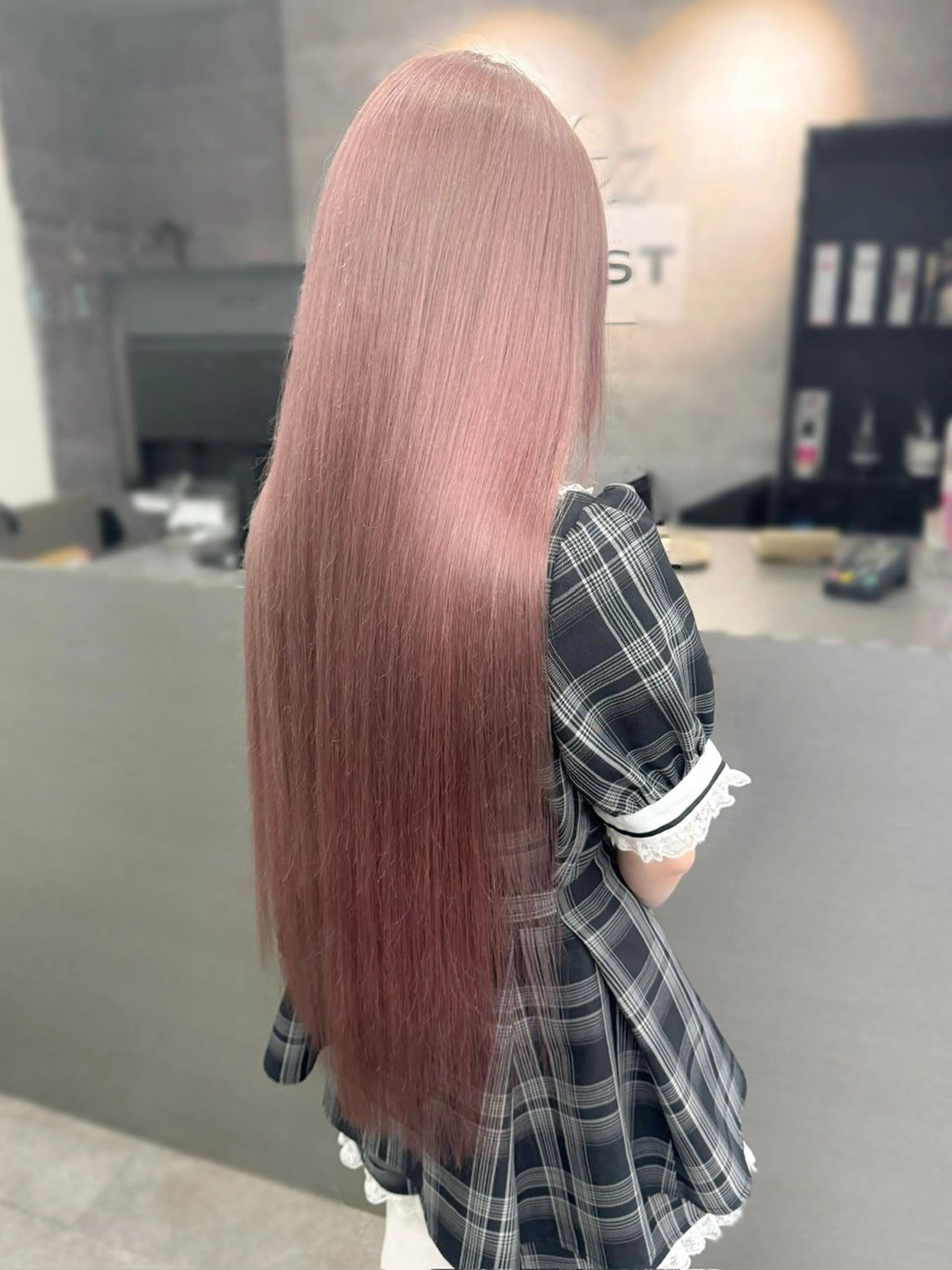 ロング カラー ブリーチエクステ 🎩カズキ🎩のヘアスタイル