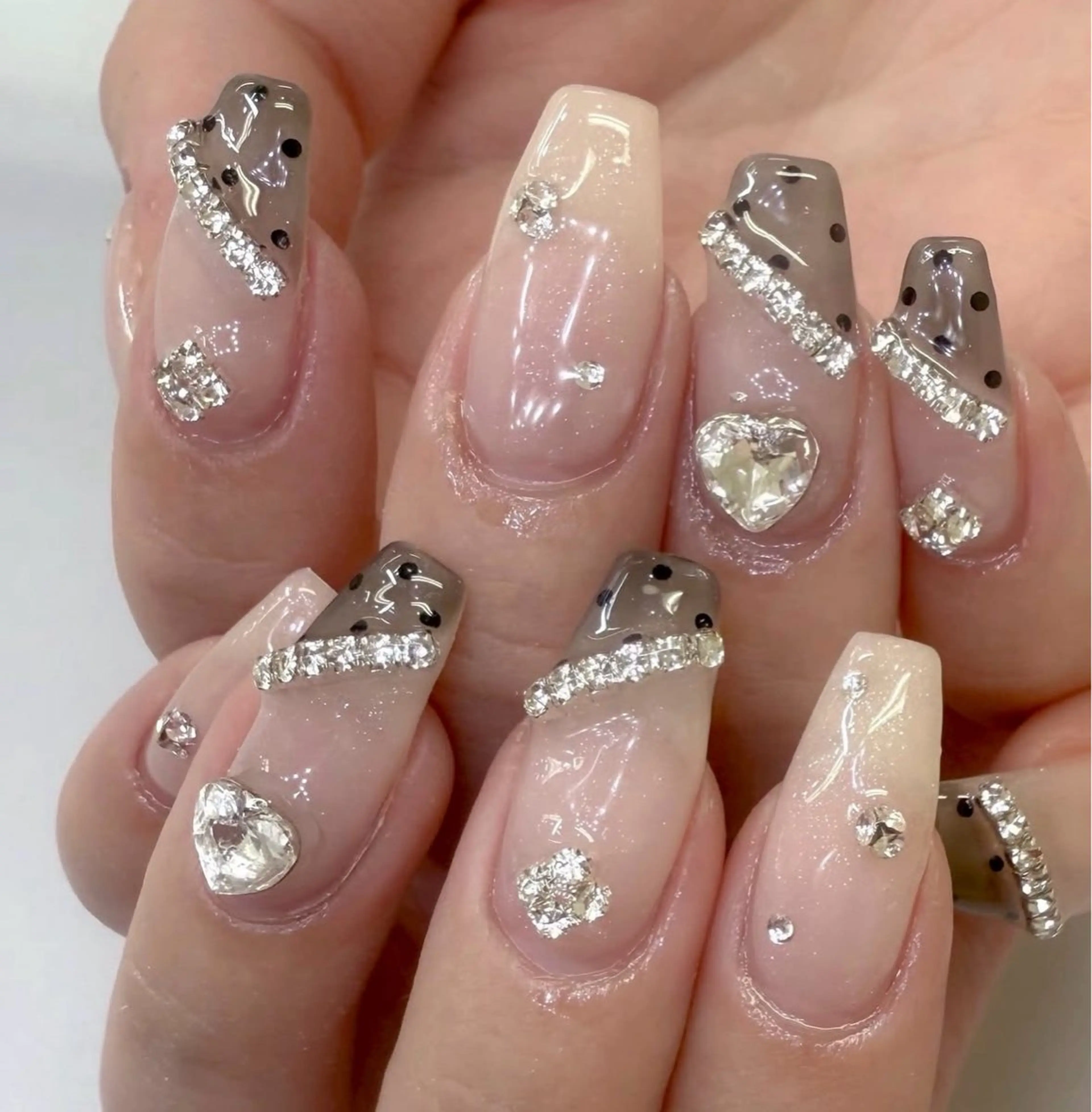 ネイル アートネイル フレンチネイル ジェルネイル ニュアンスネイル オフィスネイル ハンドネイル Ryunail所属・Ryu Nail Shinokuboのネイルデザイン