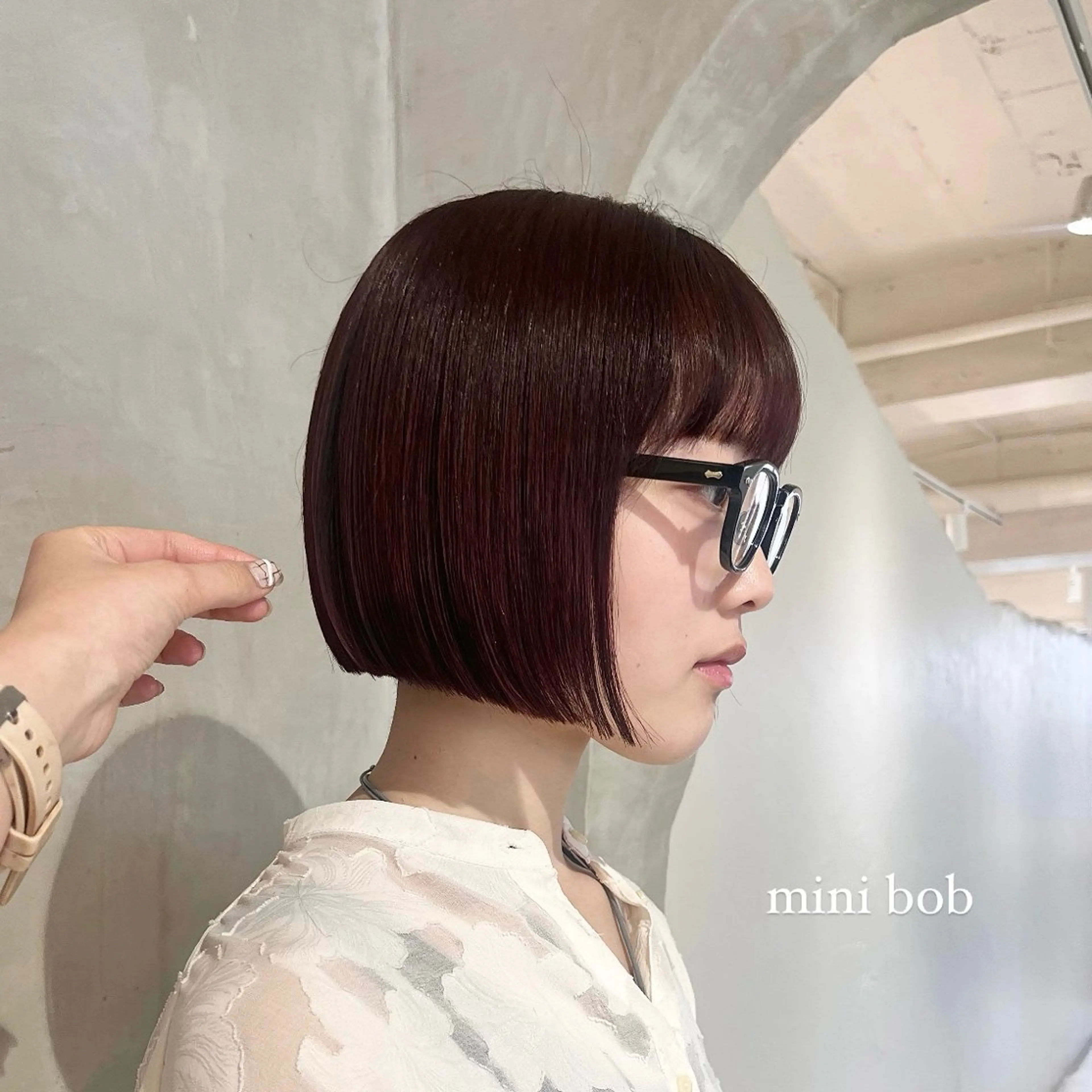 ミディアム カット ヘアカラー トリートメント effect横浜所属・切りっぱなしボブ/ 縮毛矯正/綾莉のヘアスタイル
