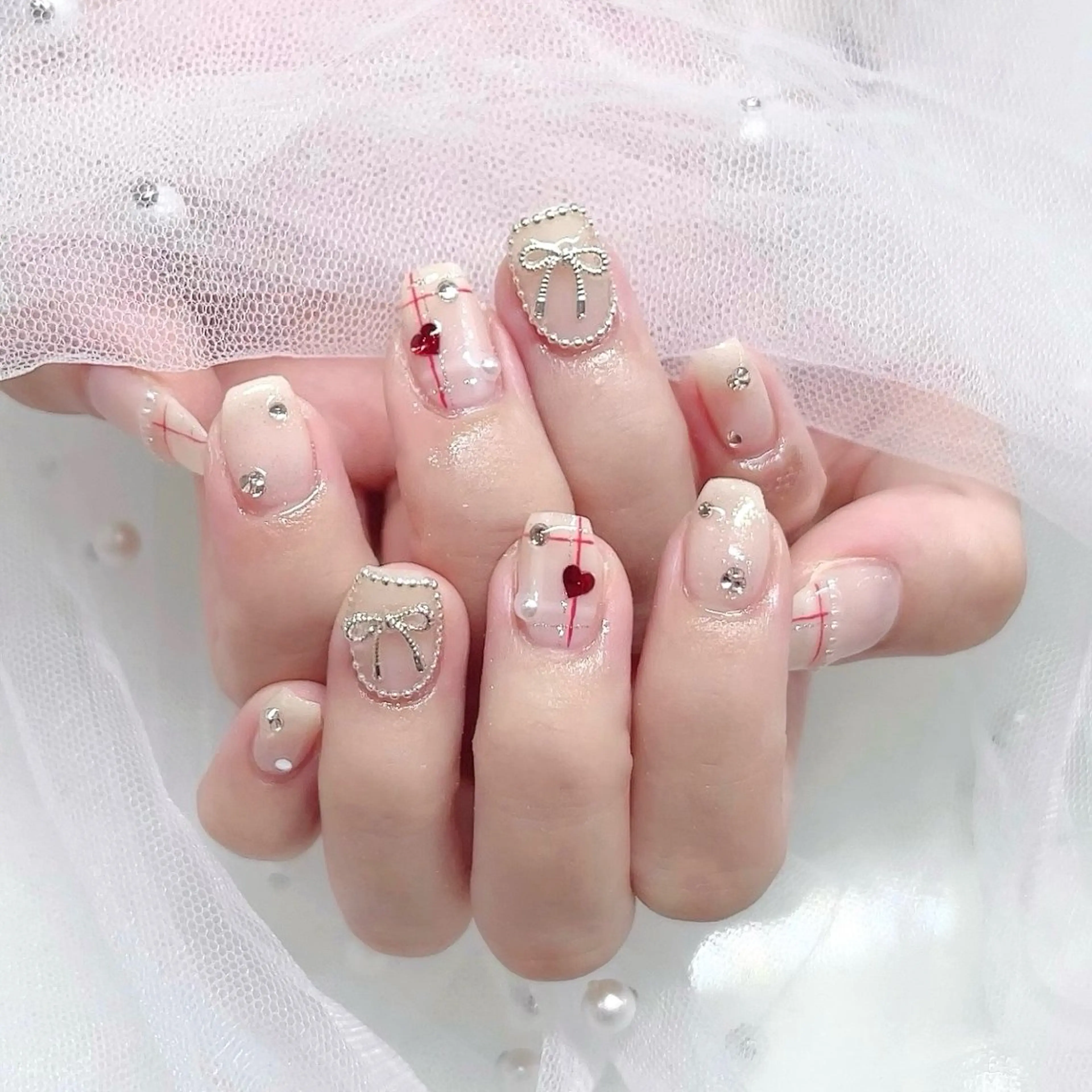ネイル ハンドネイル Hal nail Nanamiのネイルデザイン