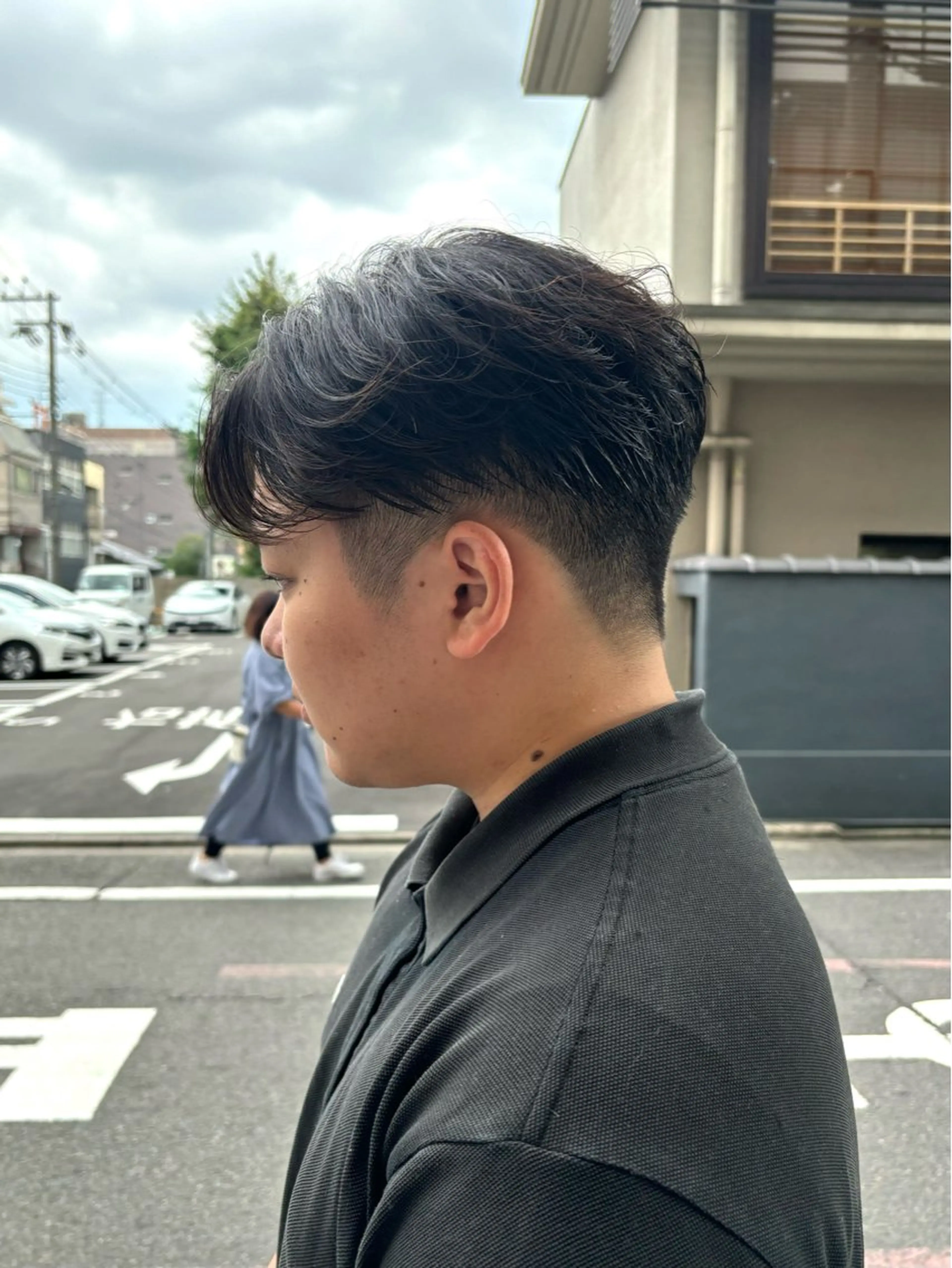 メンズ センターパート メンズ韓国風 メンズパーマ カット darts所属・マツダ レンのヘアスタイル