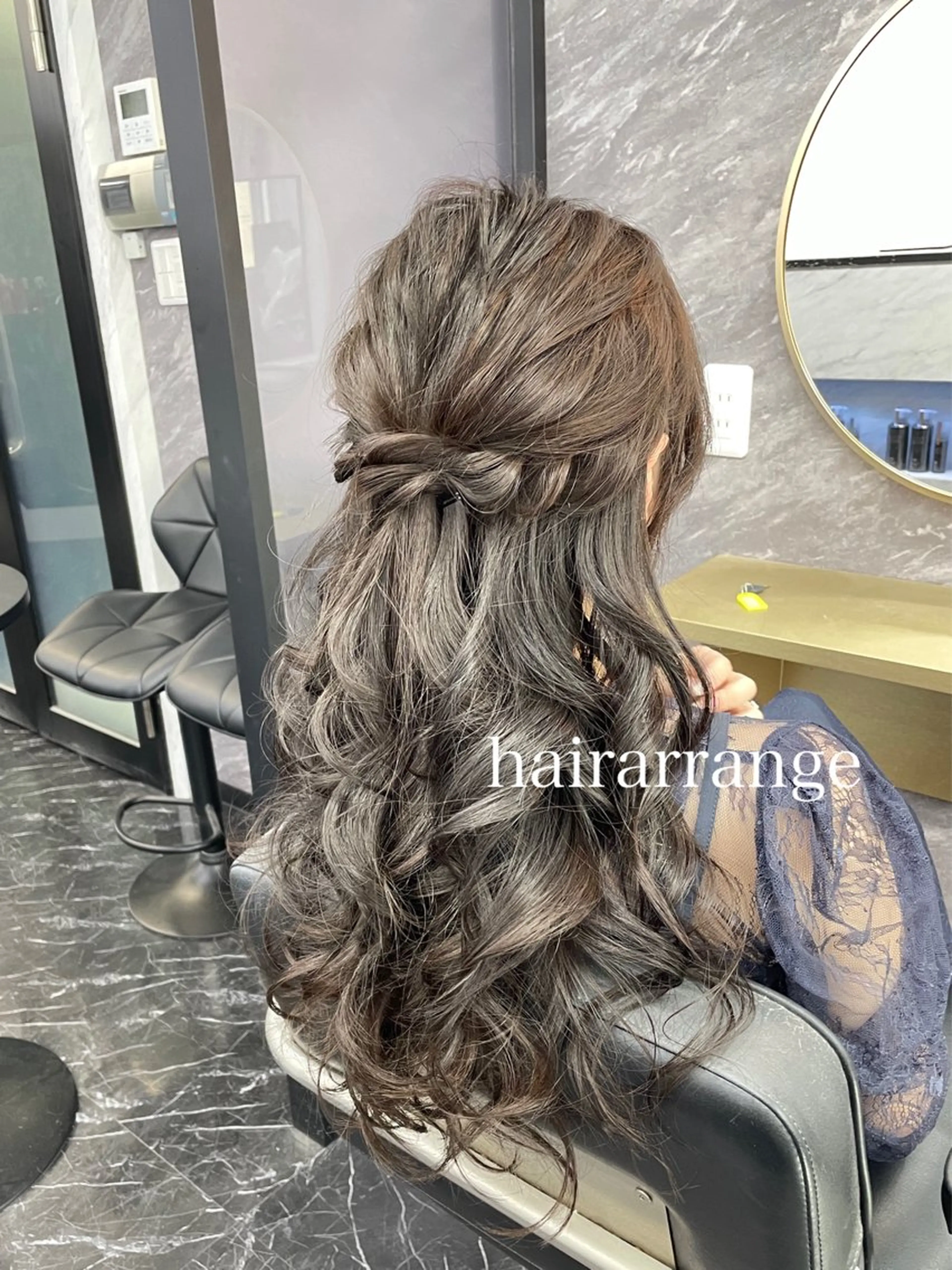 ロング ヘアアレンジ ヘアセット エクステ🩵ブリーチ 韓国ヘア🩵KAEのヘアスタイル