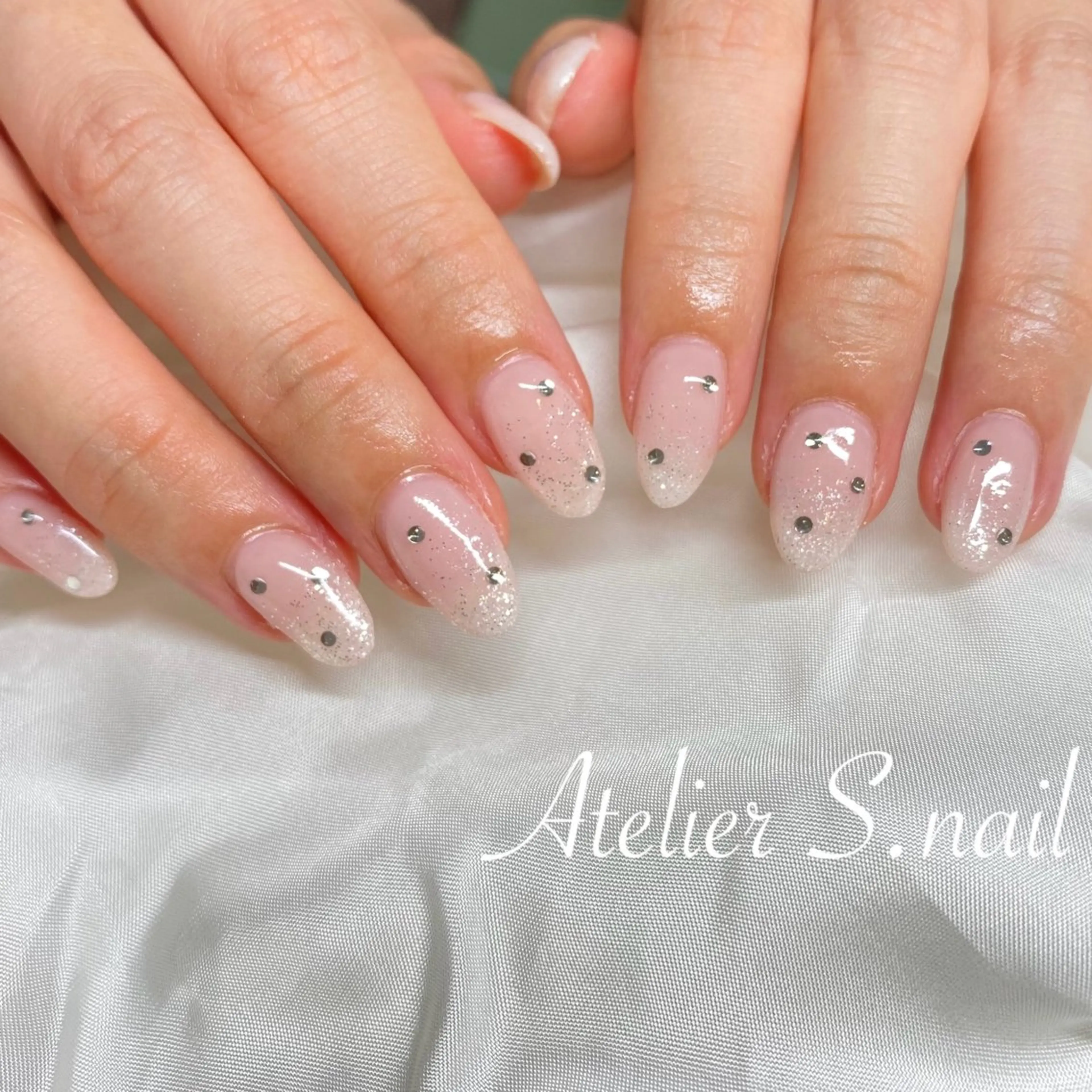 ネイル 持ち込み Atelier S.nailのネイルデザイン