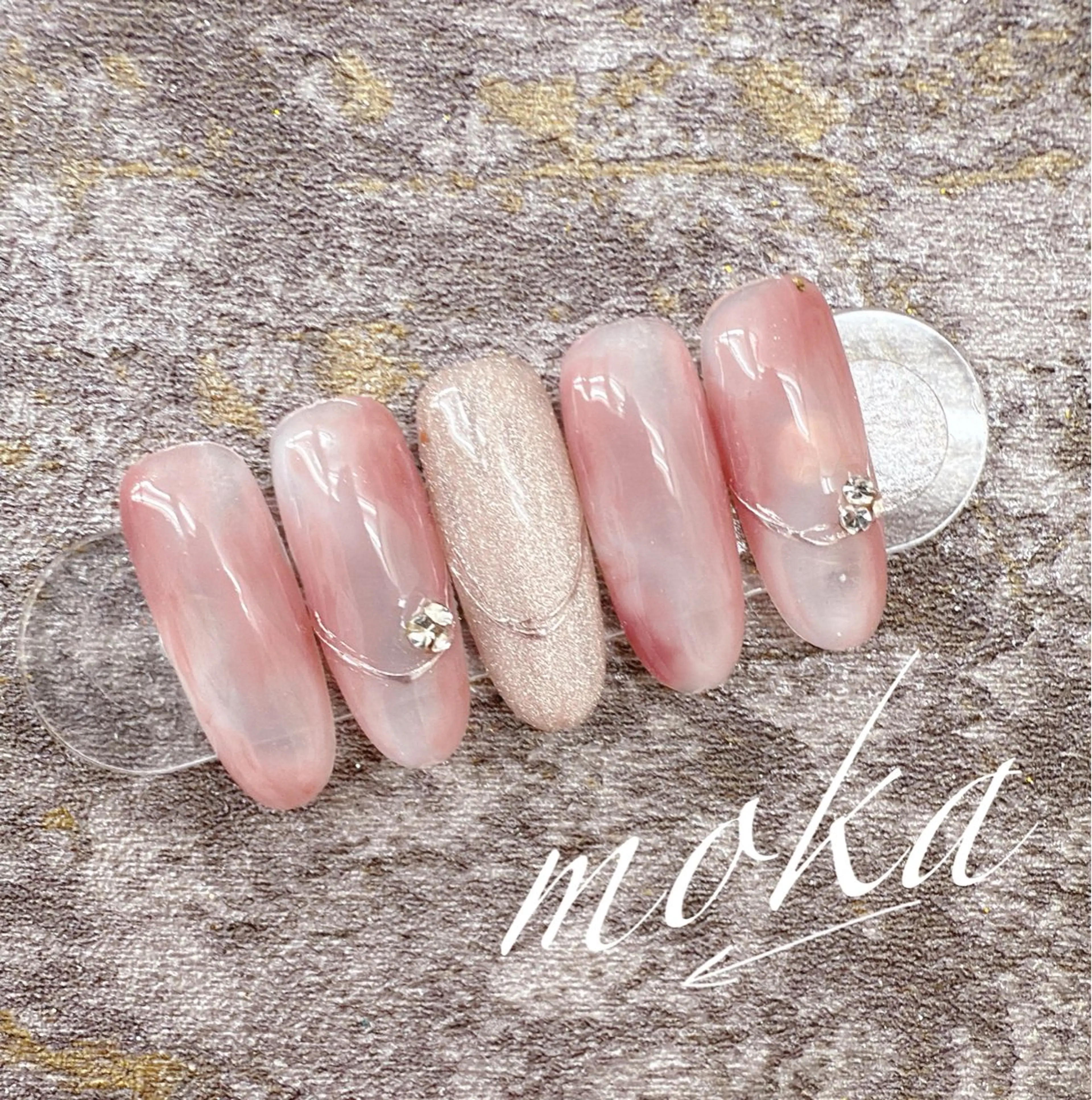 ネイル ハンドネイル ハンドケア 胡蝶蘭レディースサロ ンNailMOKAのネイルデザイン