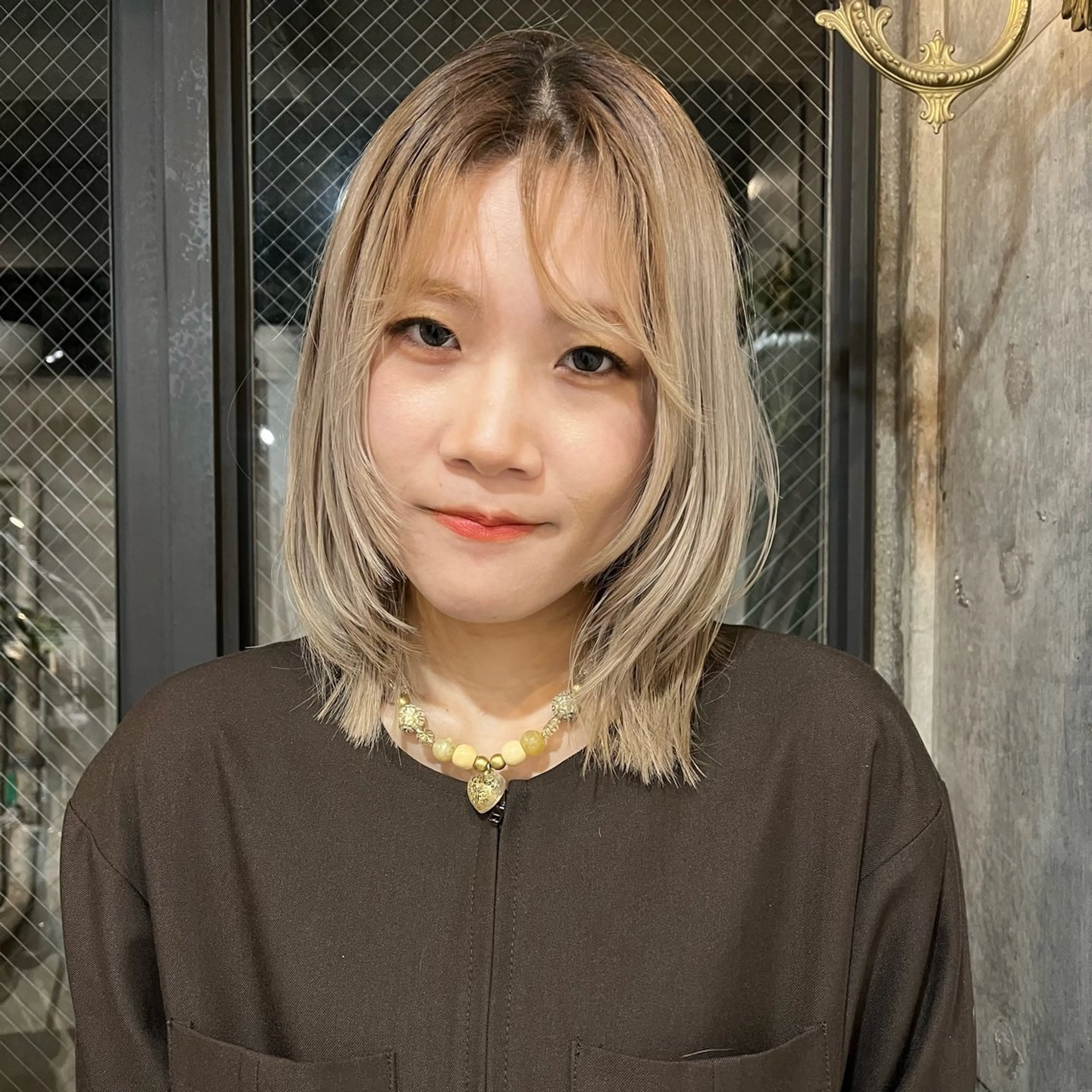 ミディアム カラー ヘアカラー Qin所属・ハイトーン特化 🌟  ミキのヘアスタイル