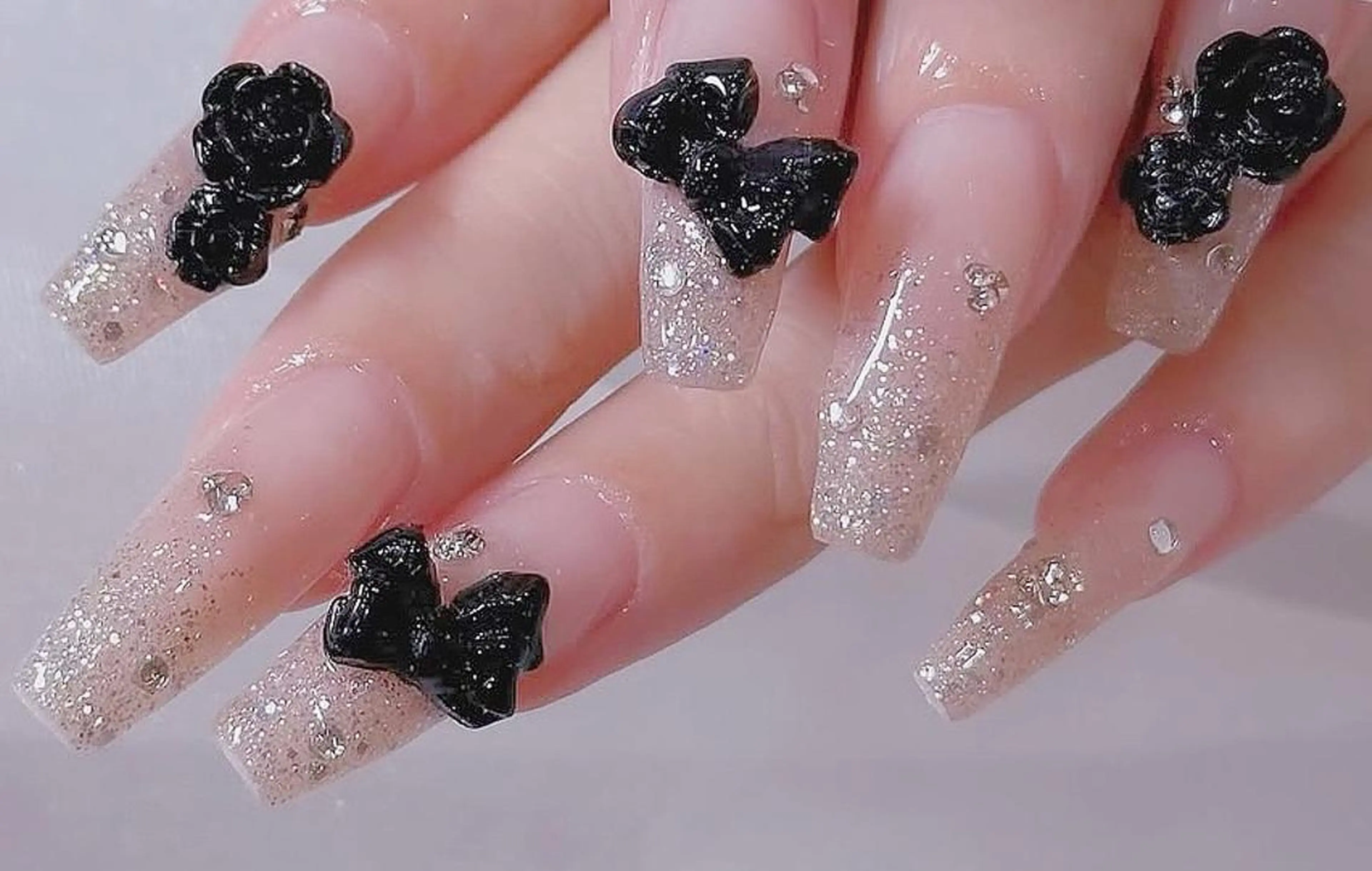 ネイル Nini Nail Salonのネイルデザイン