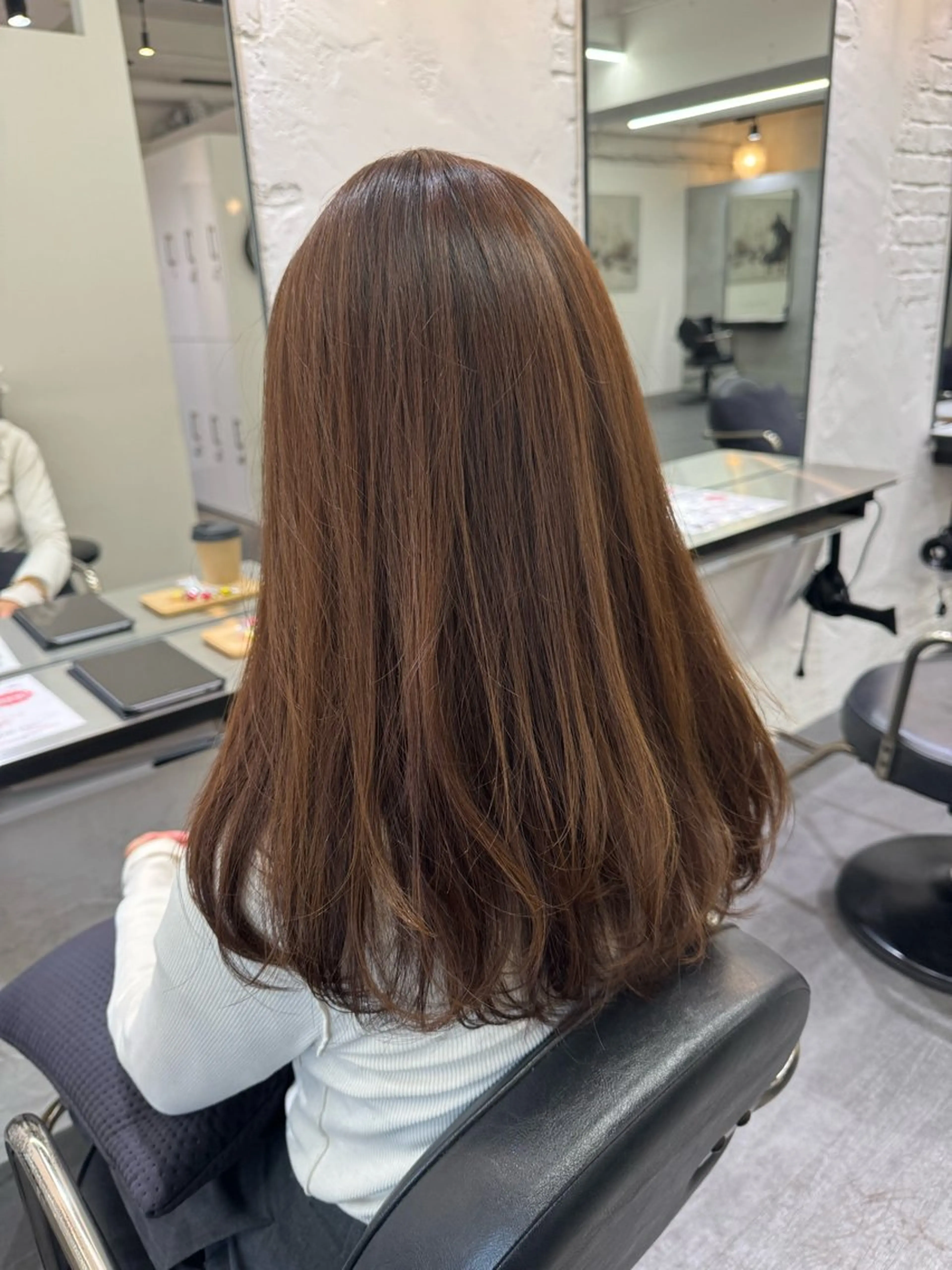 ロング カット ヘアカラー トリートメント 赤み無し柔らかカラー 【梅田】madokaのヘアスタイル