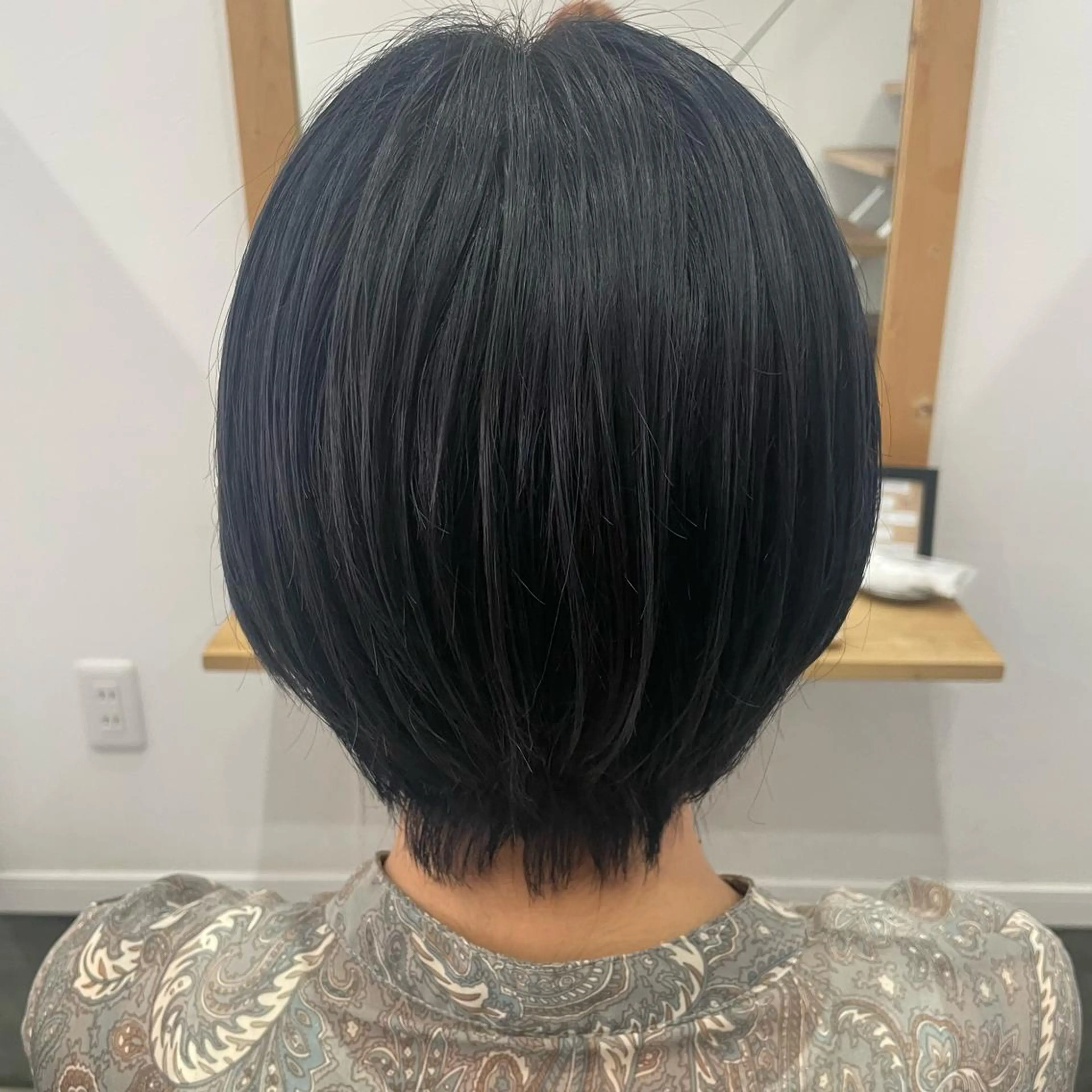 ショート カラー c& ちはるのヘアスタイル