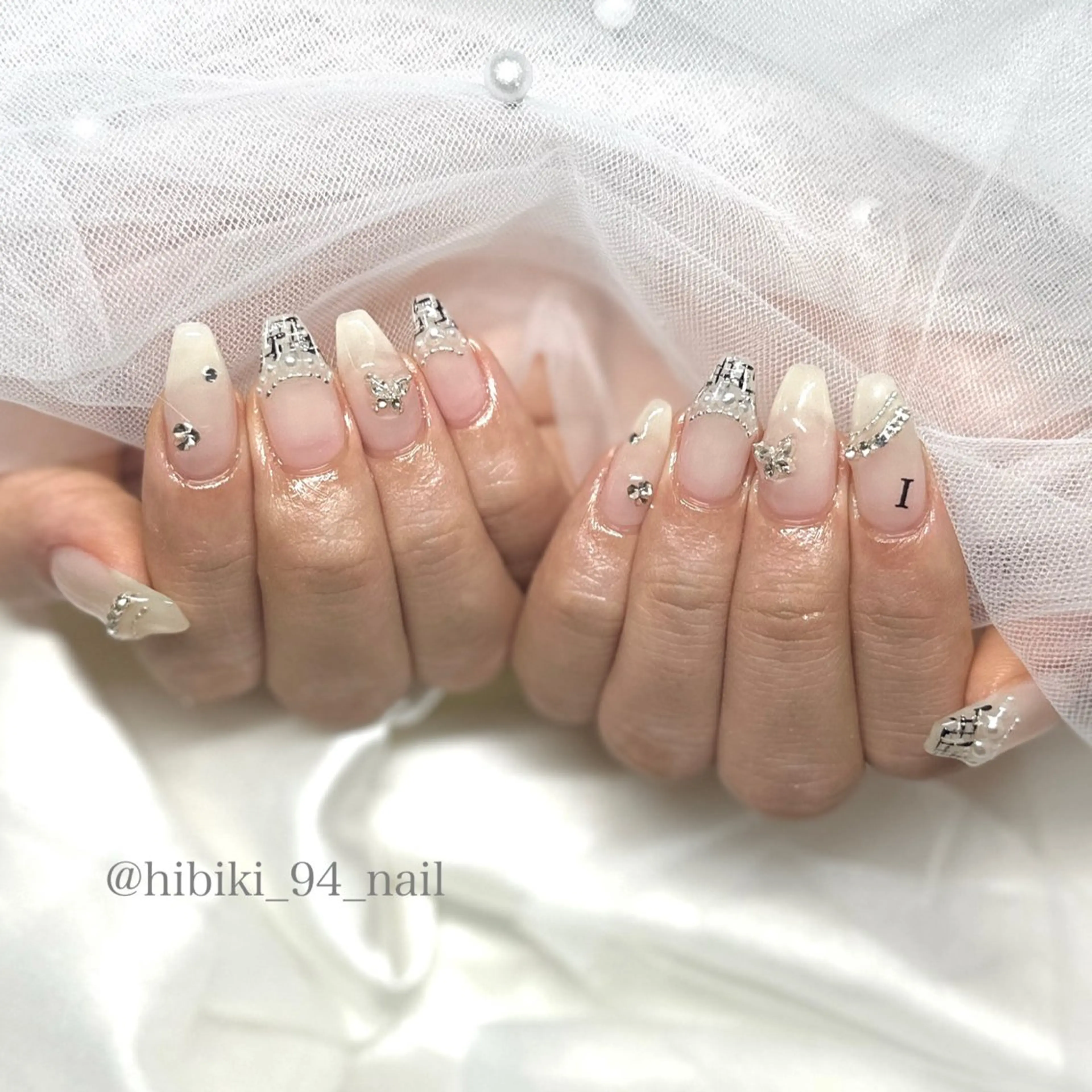 ネイル 長さ出し ガーリー 韓国ネイル スカルプネイル ワンホンネイル ハンドネイル L'oeillet所属・L'oeillet HIBIKIのネイルデザイン