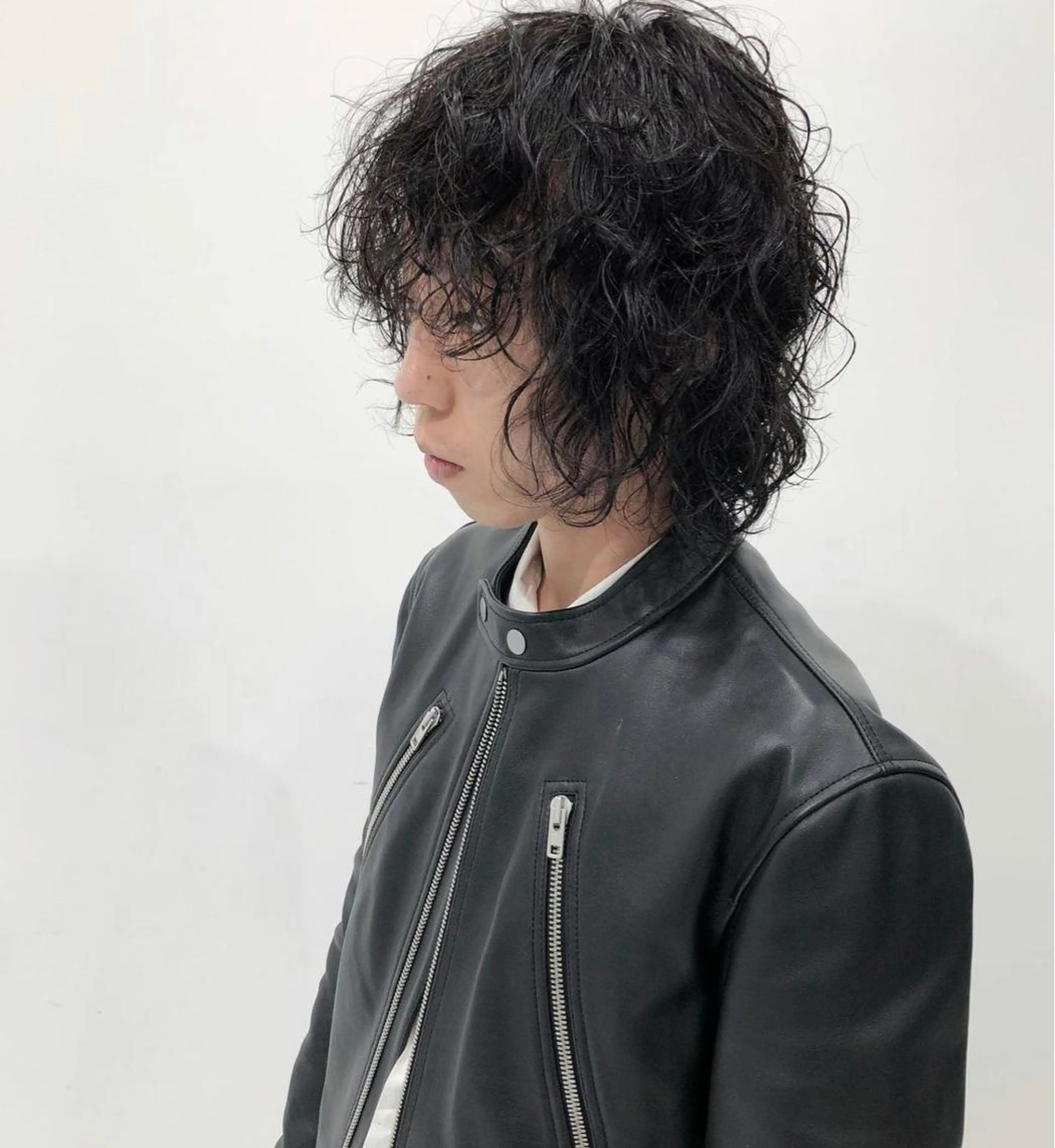 ショート カラー パーマ メンズ マツエク・マツパ メンズパーマ メンズウルフカット ショートヘア ウルフカット 【姫カット】 ナカムラコウキのヘアスタイル