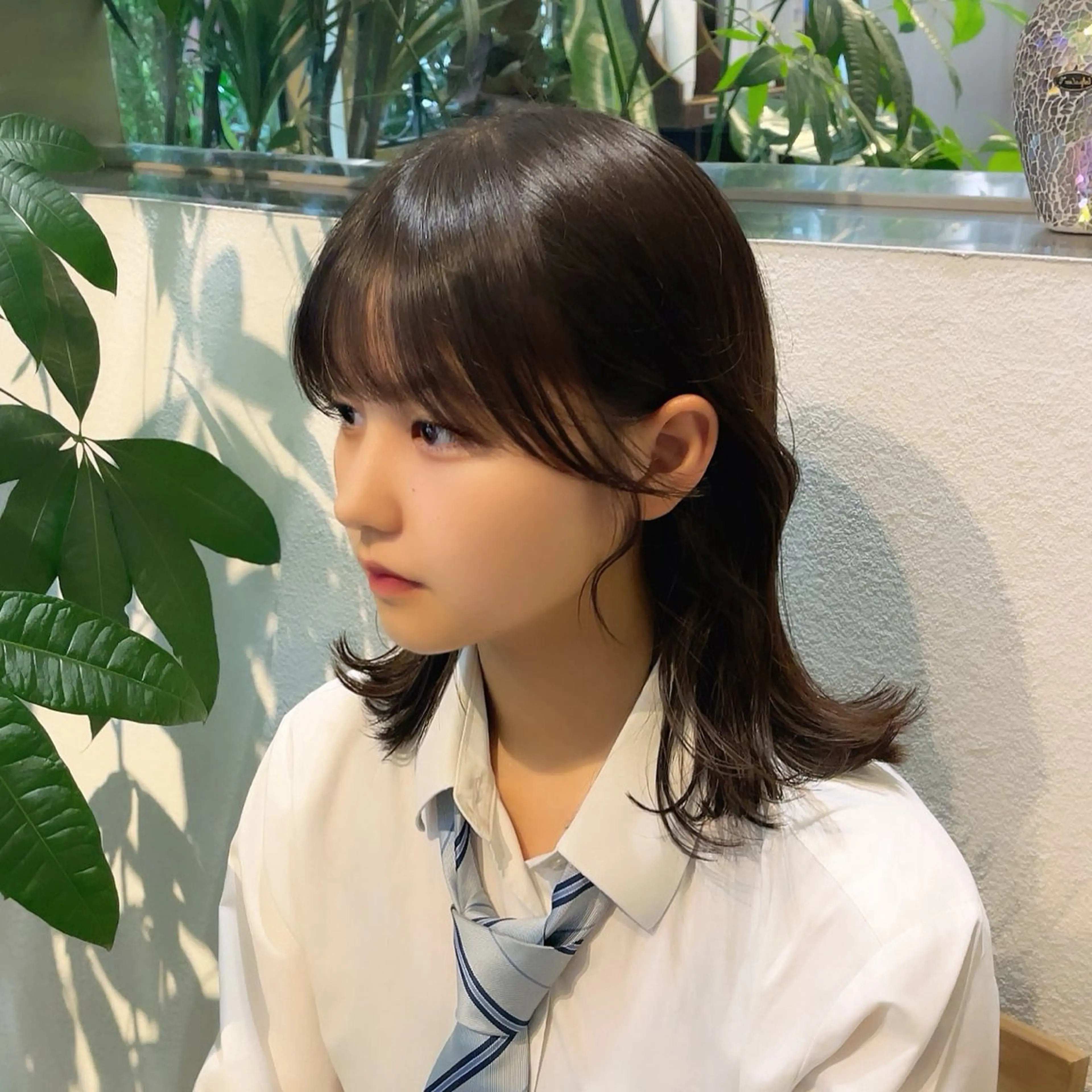 ミディアム 顔周りカット 小顔カット suzuka/透明感 カラー 美髪縮毛矯正のヘアスタイル