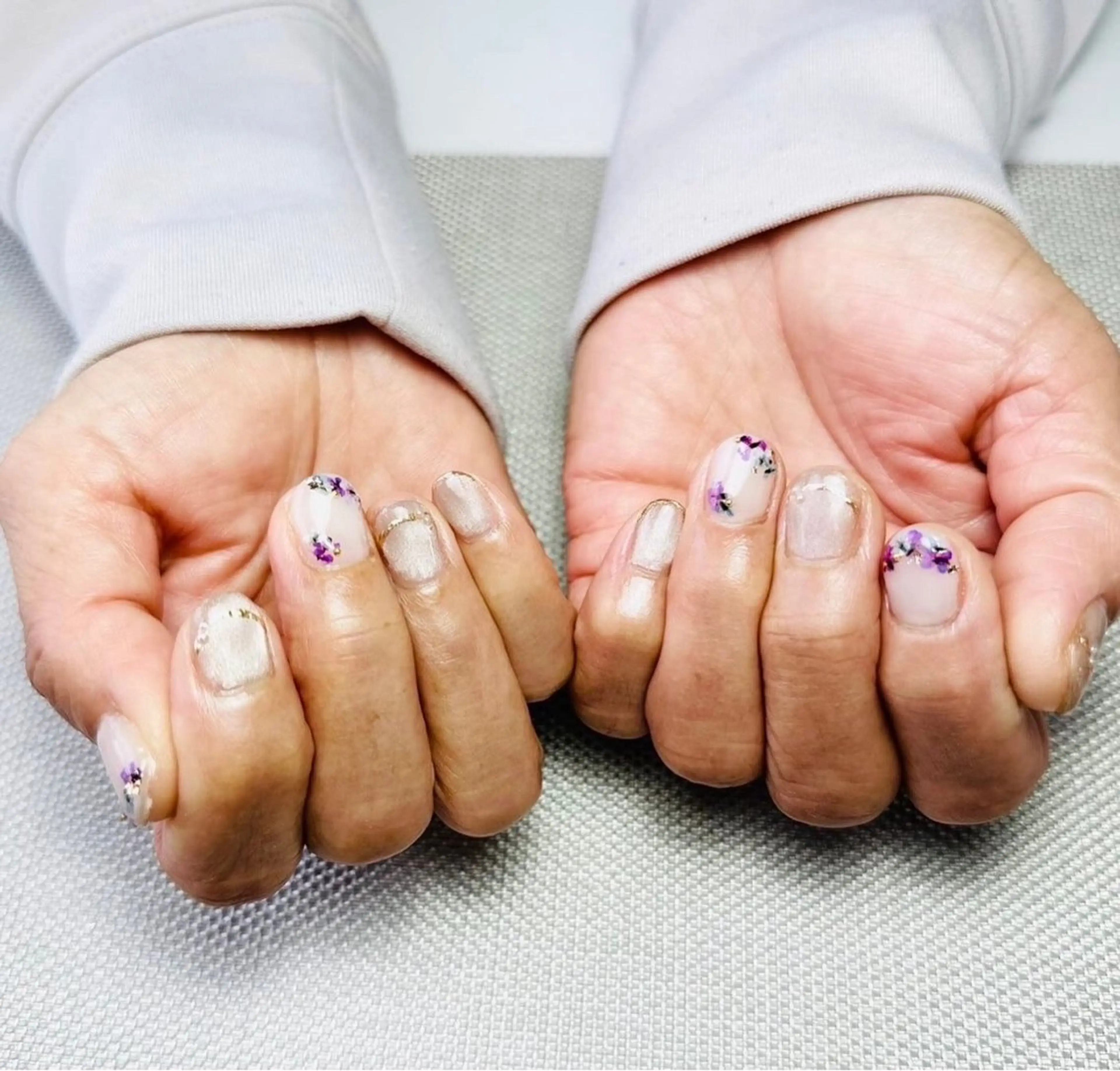 ネイル ミラーネイル AND mielのネイルデザイン