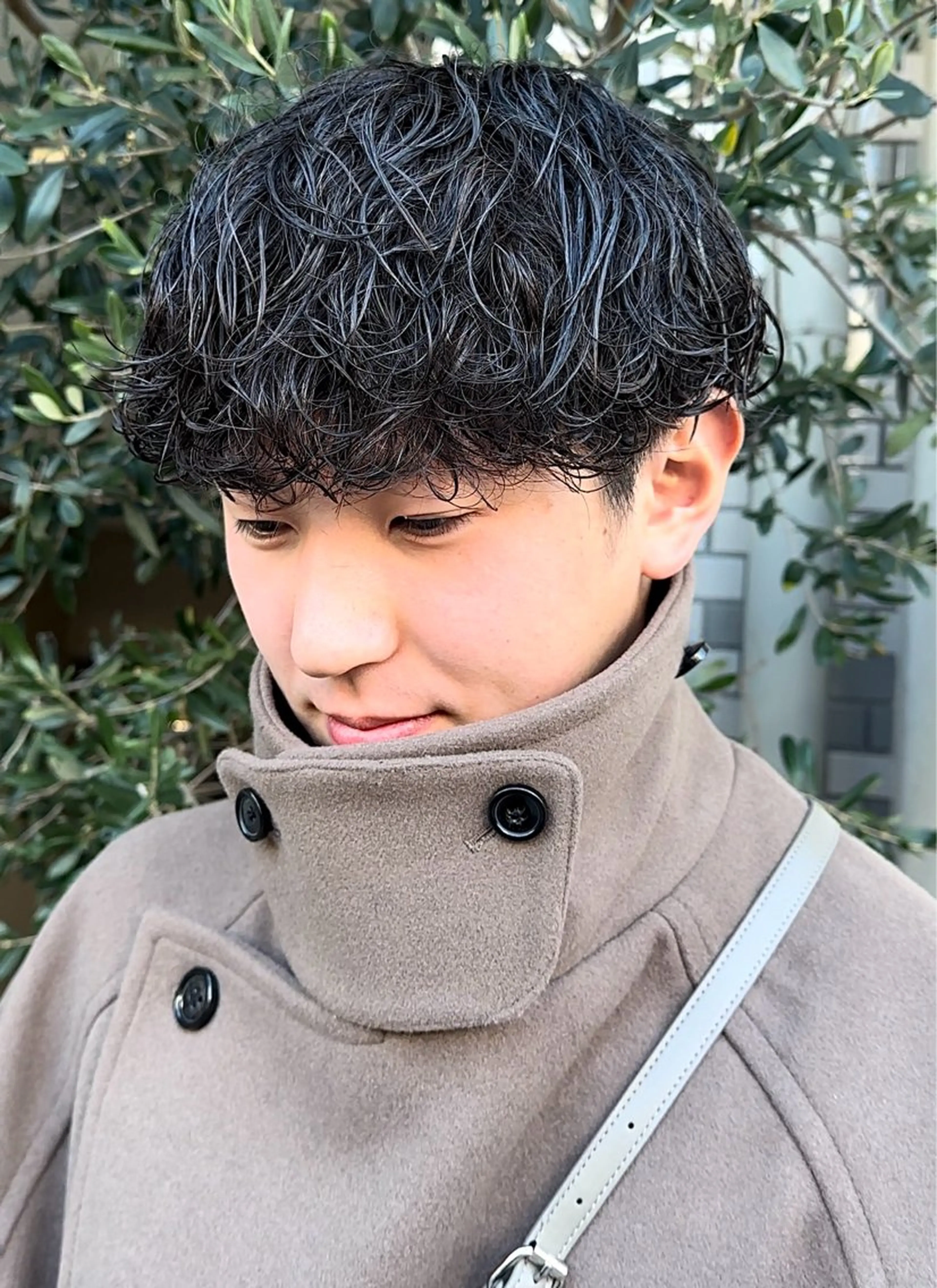 パーマ メンズ マッシュ メンズパーマ 波巻きパーマ カット ヘアカラー パーマ 縮毛矯正 年間2000名担当◎ パーマ職人/仲原佑樹のヘアスタイル