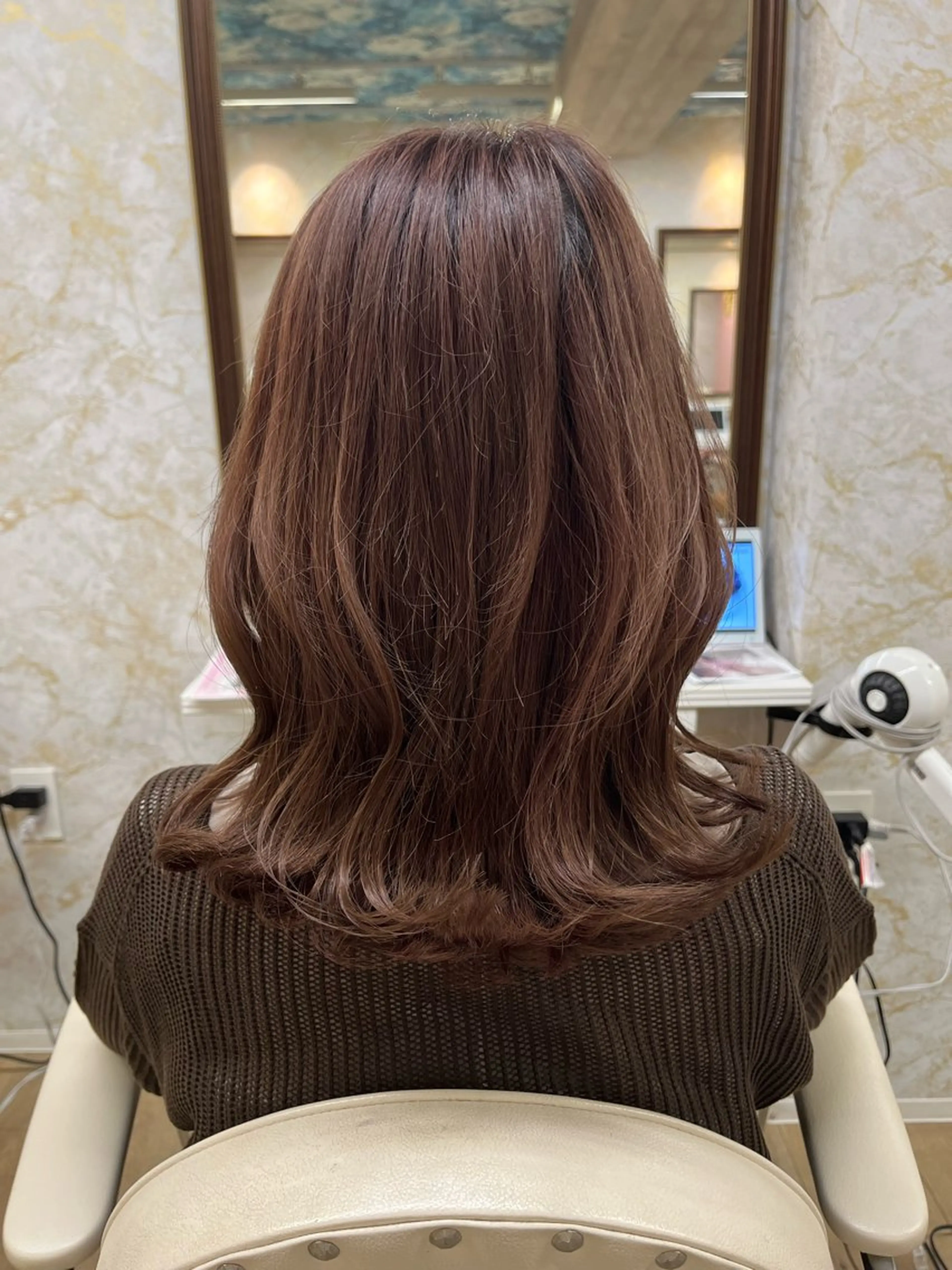 ミディアム カラー ヘアアレンジ ヘアカラー トリートメント 🇰🇷韓国ヘア× 髪質改善　黒川天斗のヘアスタイル