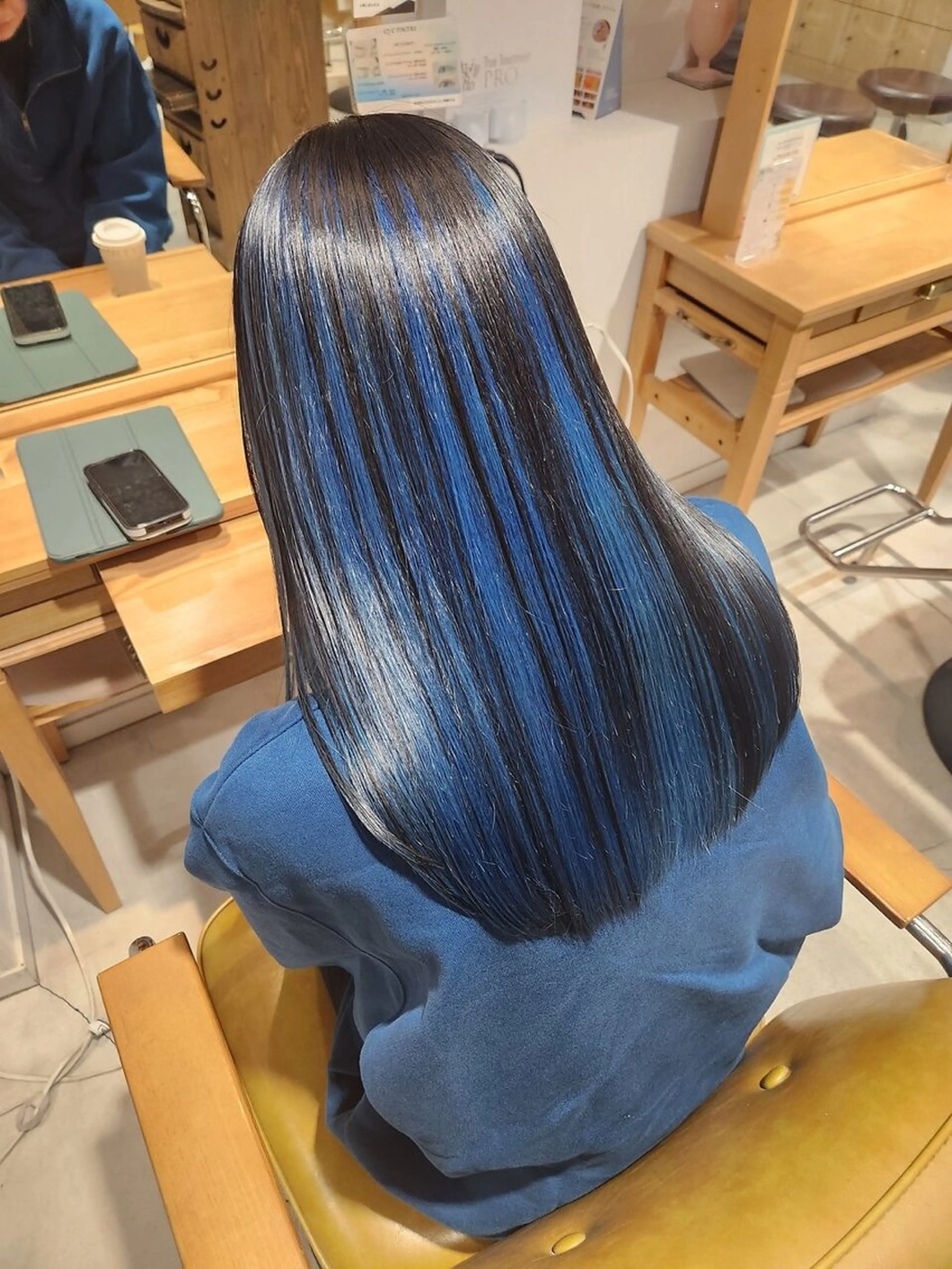 ロング カラー ヘアカラー トリートメント 鈴木弥月/透明感カラ ー/髪質改善のヘアスタイル