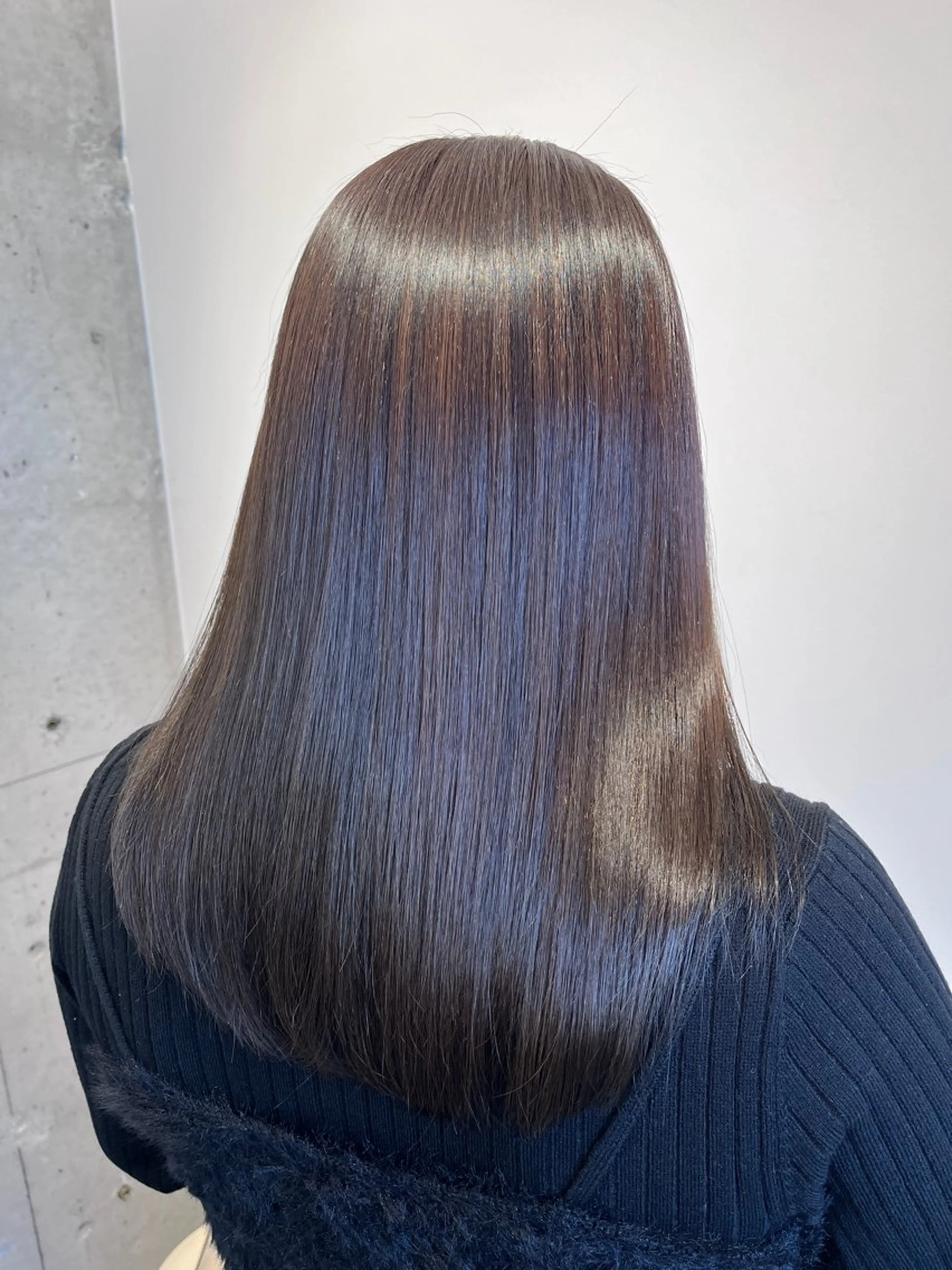 ミディアム カラー newi 天王寺 🪐airiのヘアスタイル